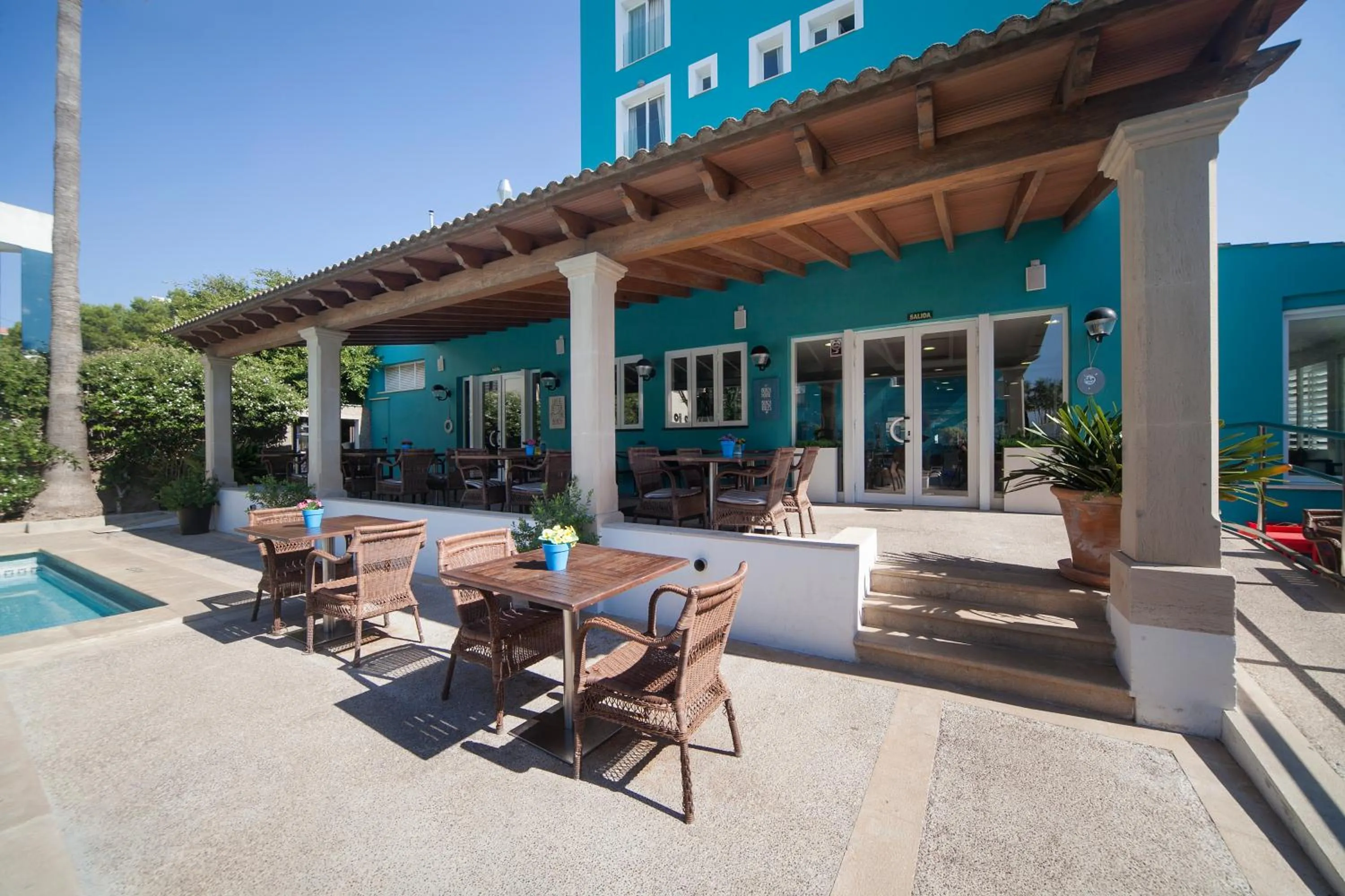 Swimming pool in Portofino Mallorca