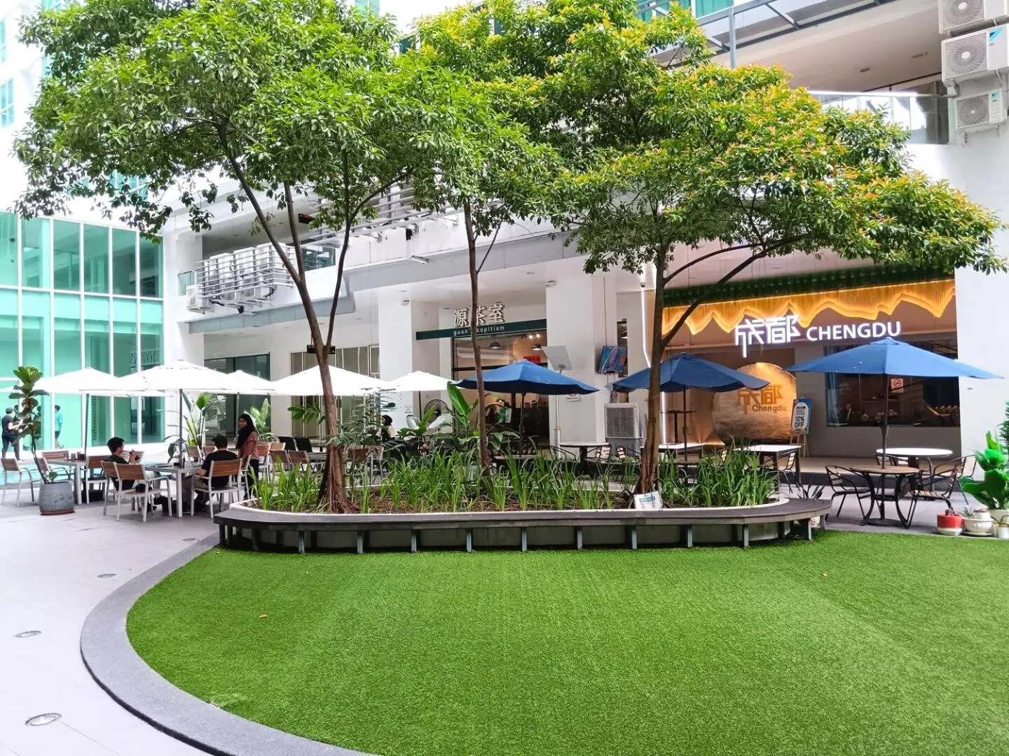 Restaurant/places to eat in Sutera Avenue Kota Kinabalu