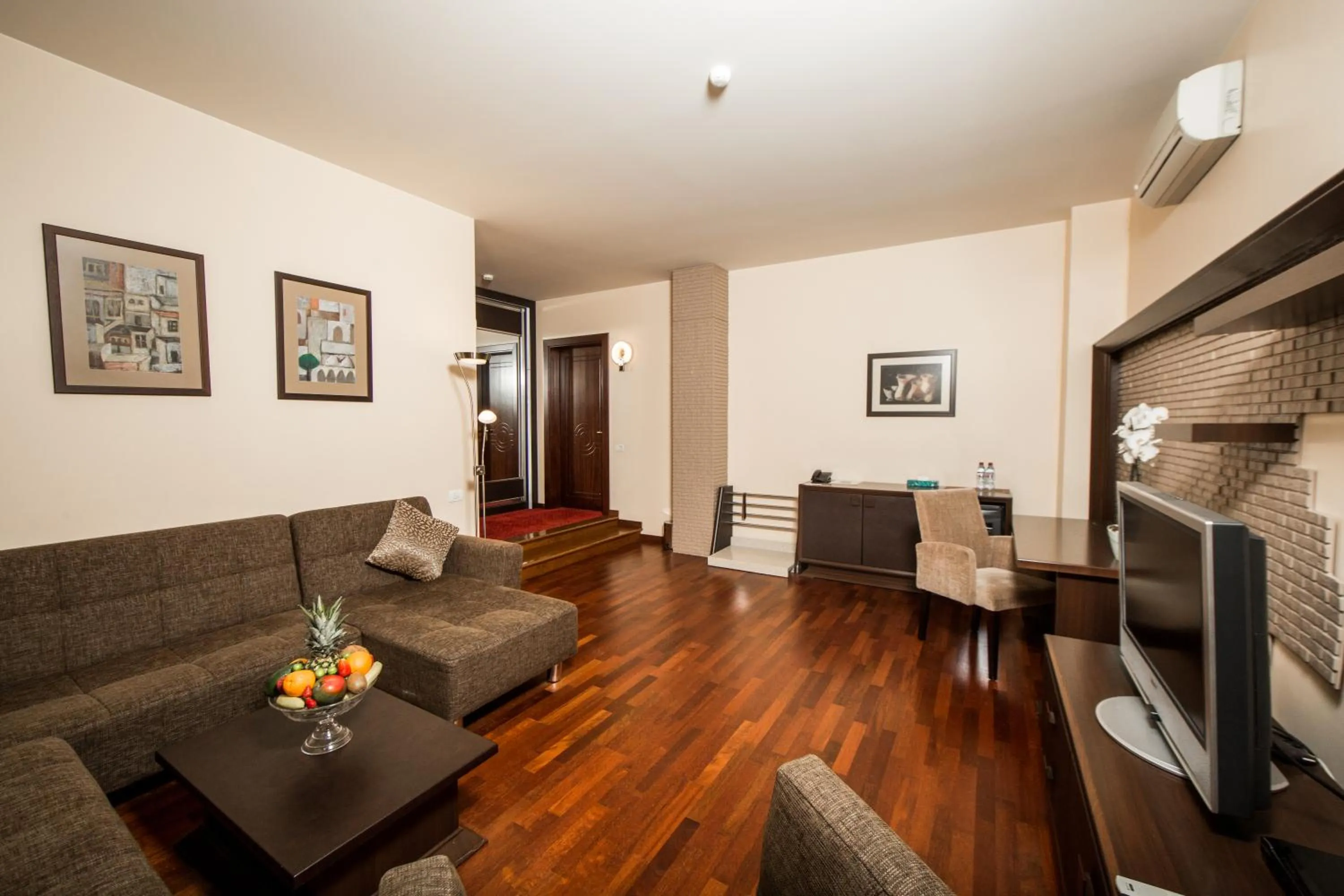 Photo of the whole room in Passage Modern Hotel