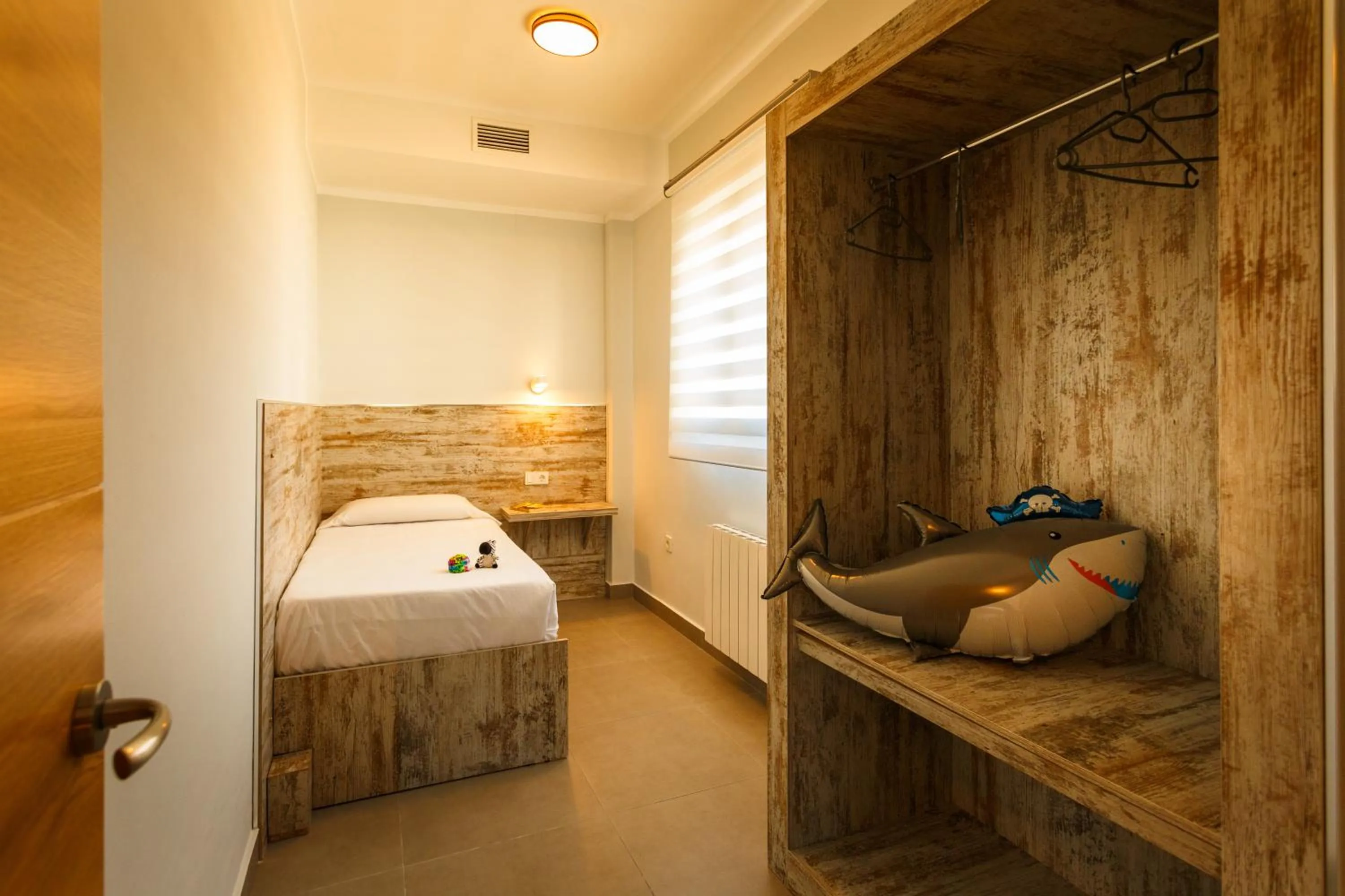 children, Bed in Apartamentos Turísticos Cúllar Vega