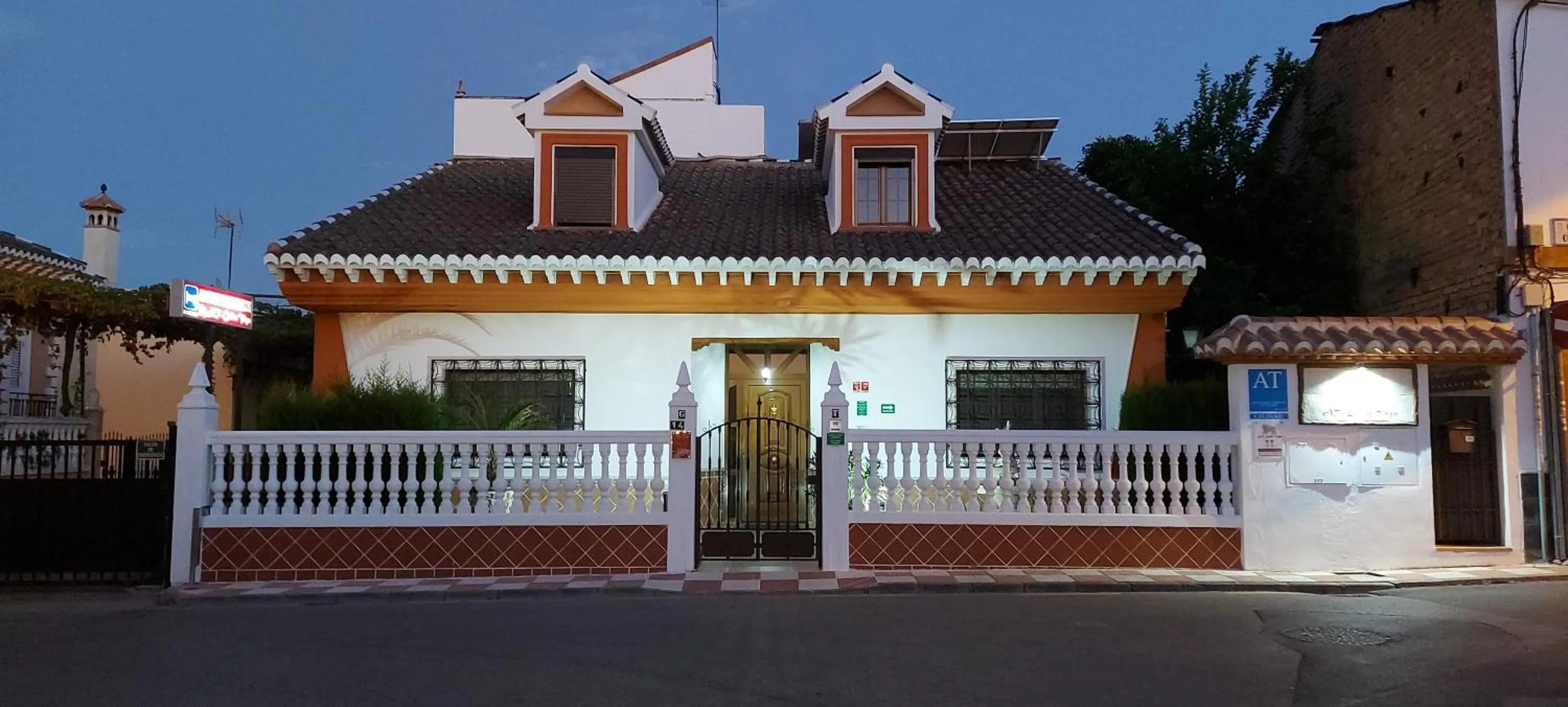 Facade/entrance in Apartamentos Turísticos Cúllar Vega