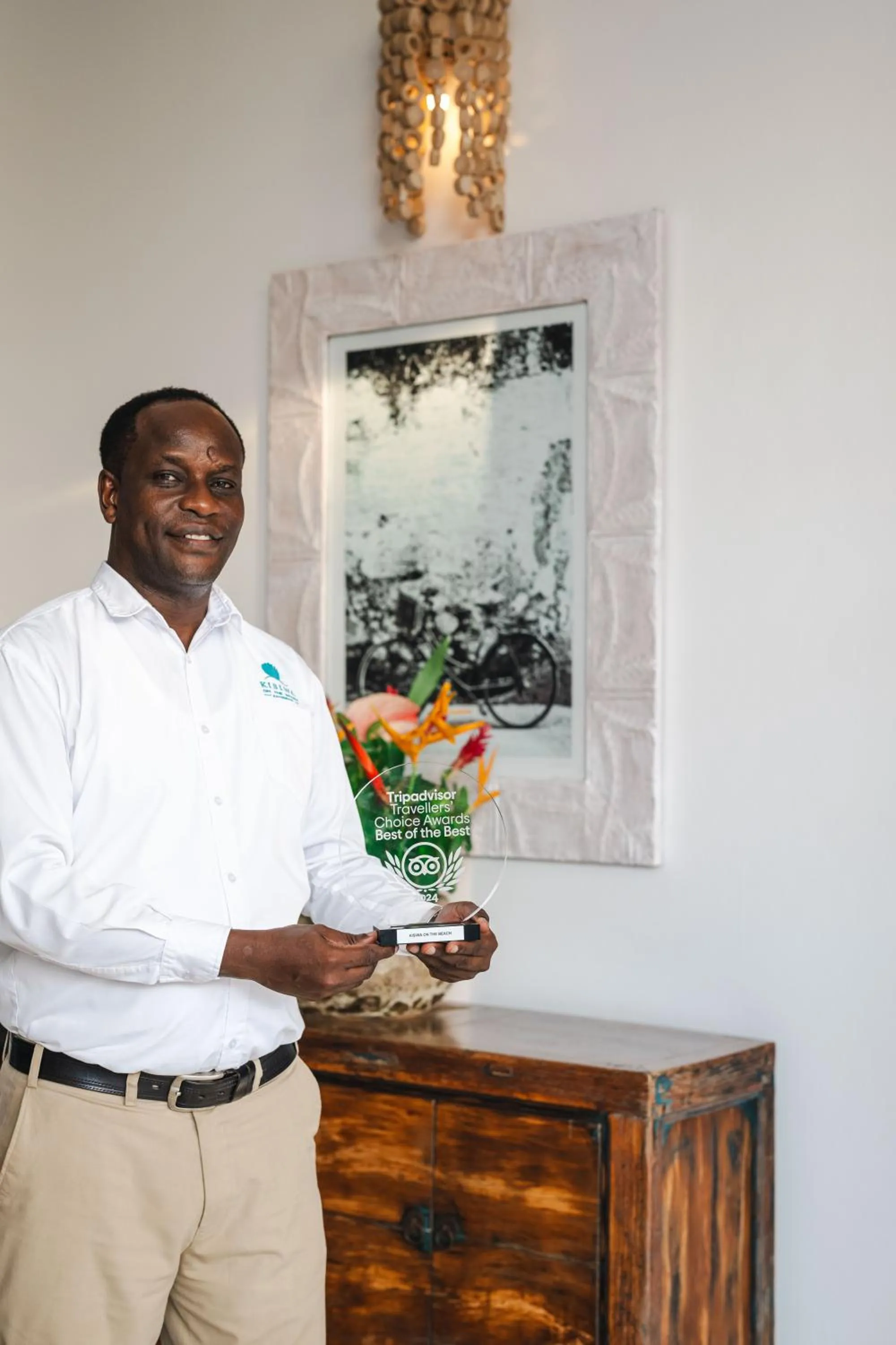 Staff in Kisiwa on the Beach