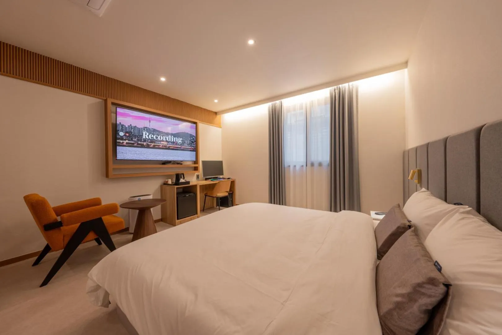 Bed in H-avenue Hotel Munhyeon