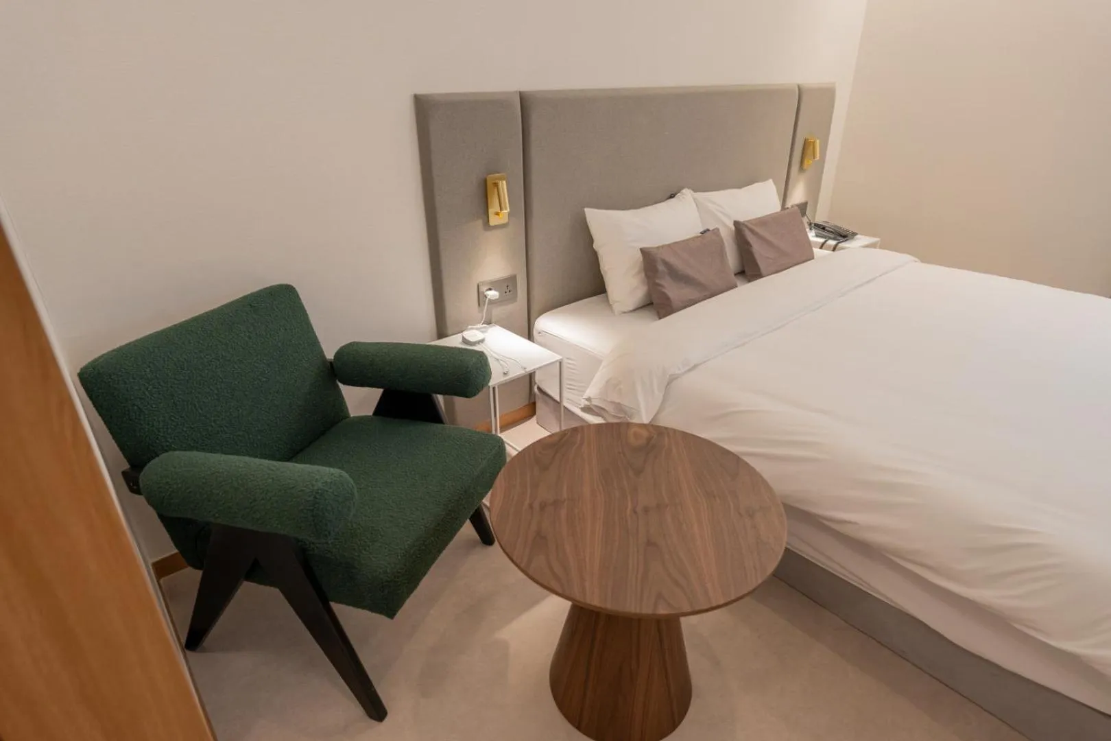 Bed in H-avenue Hotel Munhyeon