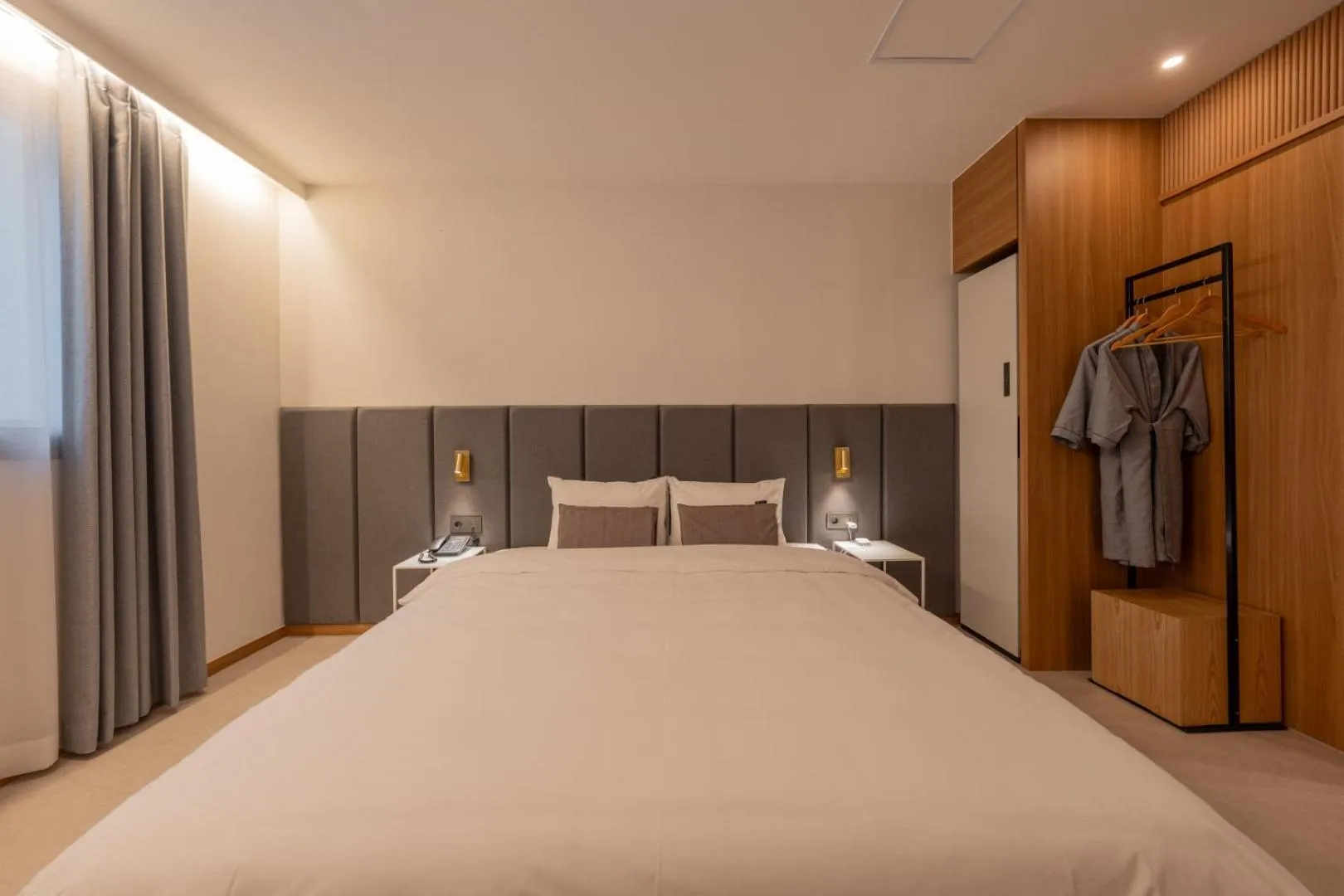 Bed in H-avenue Hotel Munhyeon