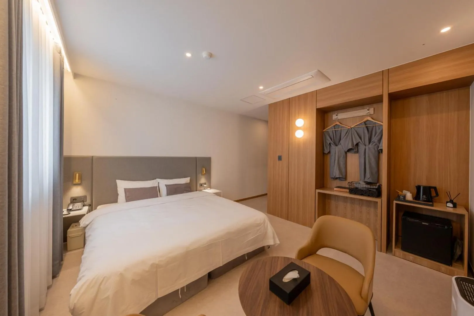 Bed in H-avenue Hotel Munhyeon