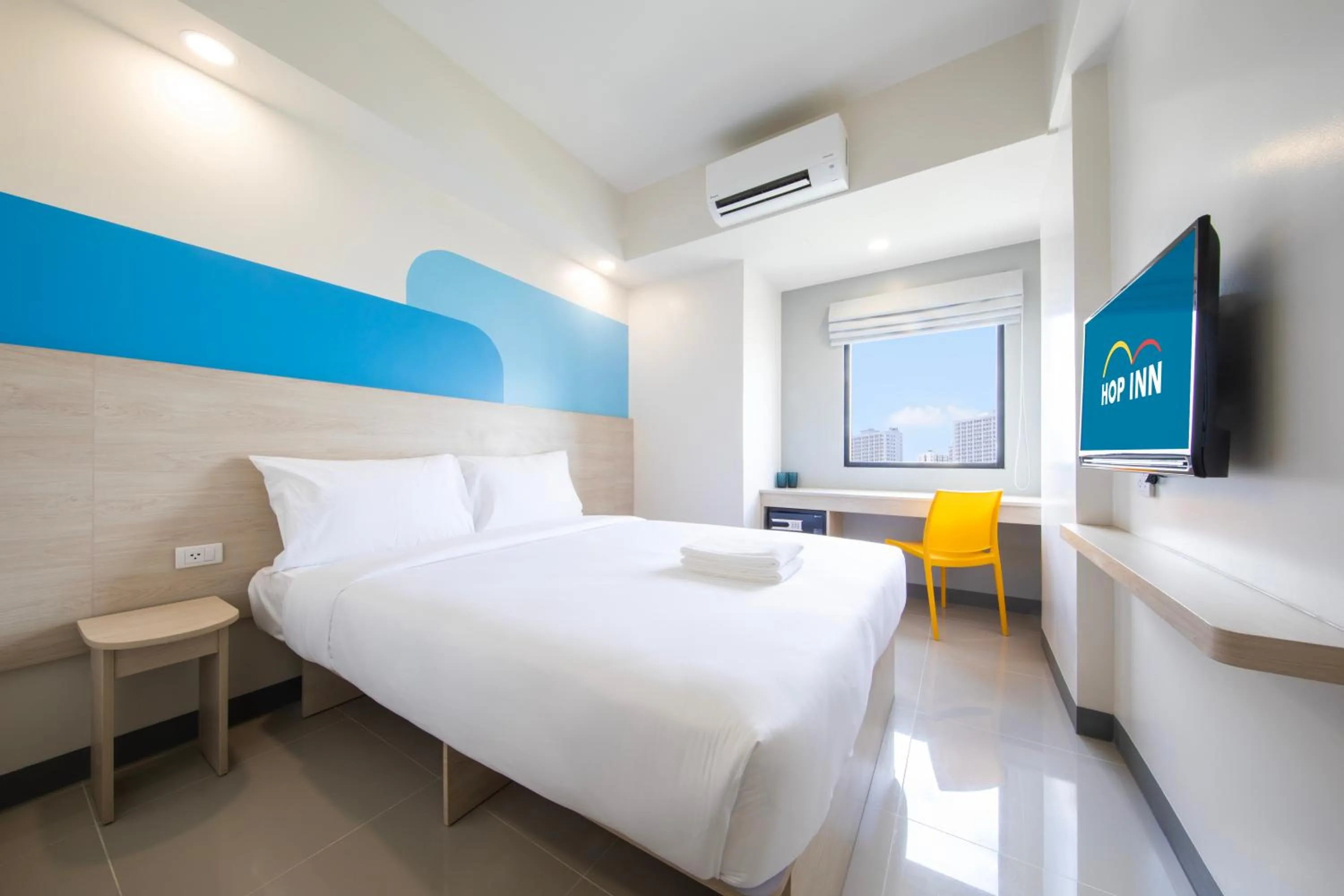 Bedroom, Bed in Hop Inn Hotel North EDSA Quezon City