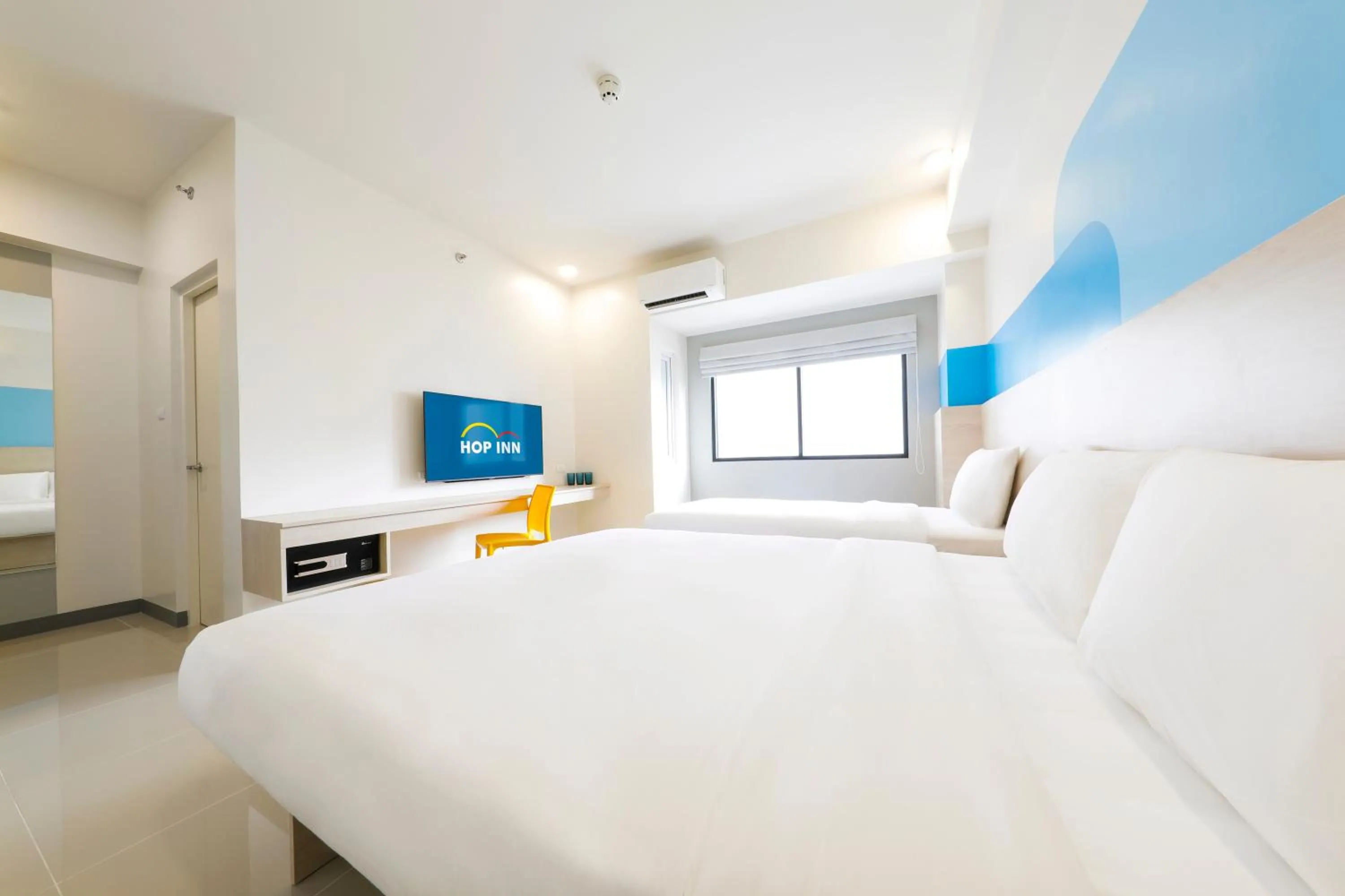 Bedroom, Bed in Hop Inn Hotel North EDSA Quezon City