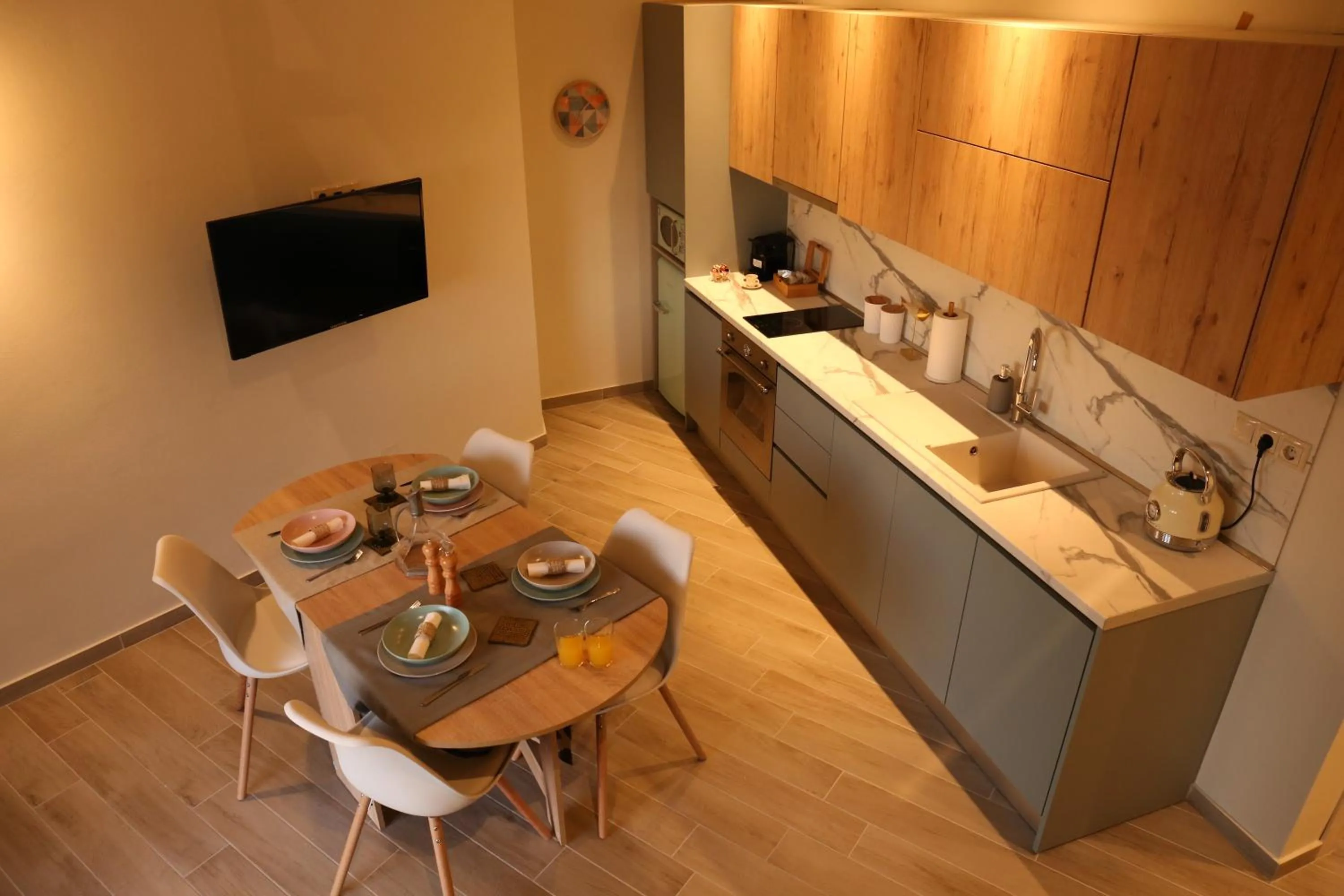 Apidalos Apartments