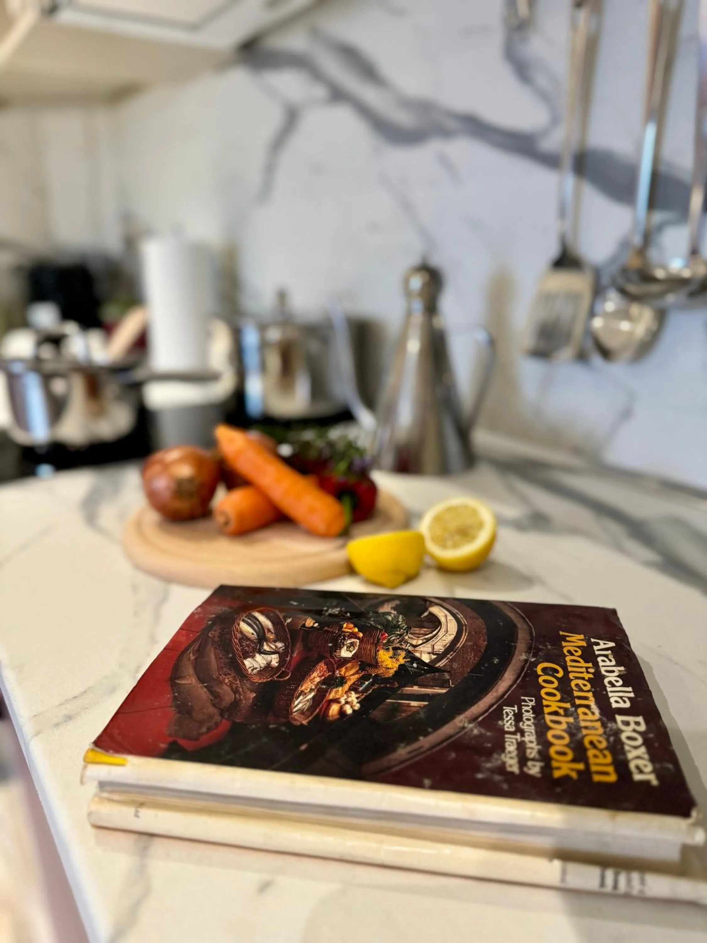Kitchen or kitchenette in Apidalos Apartments