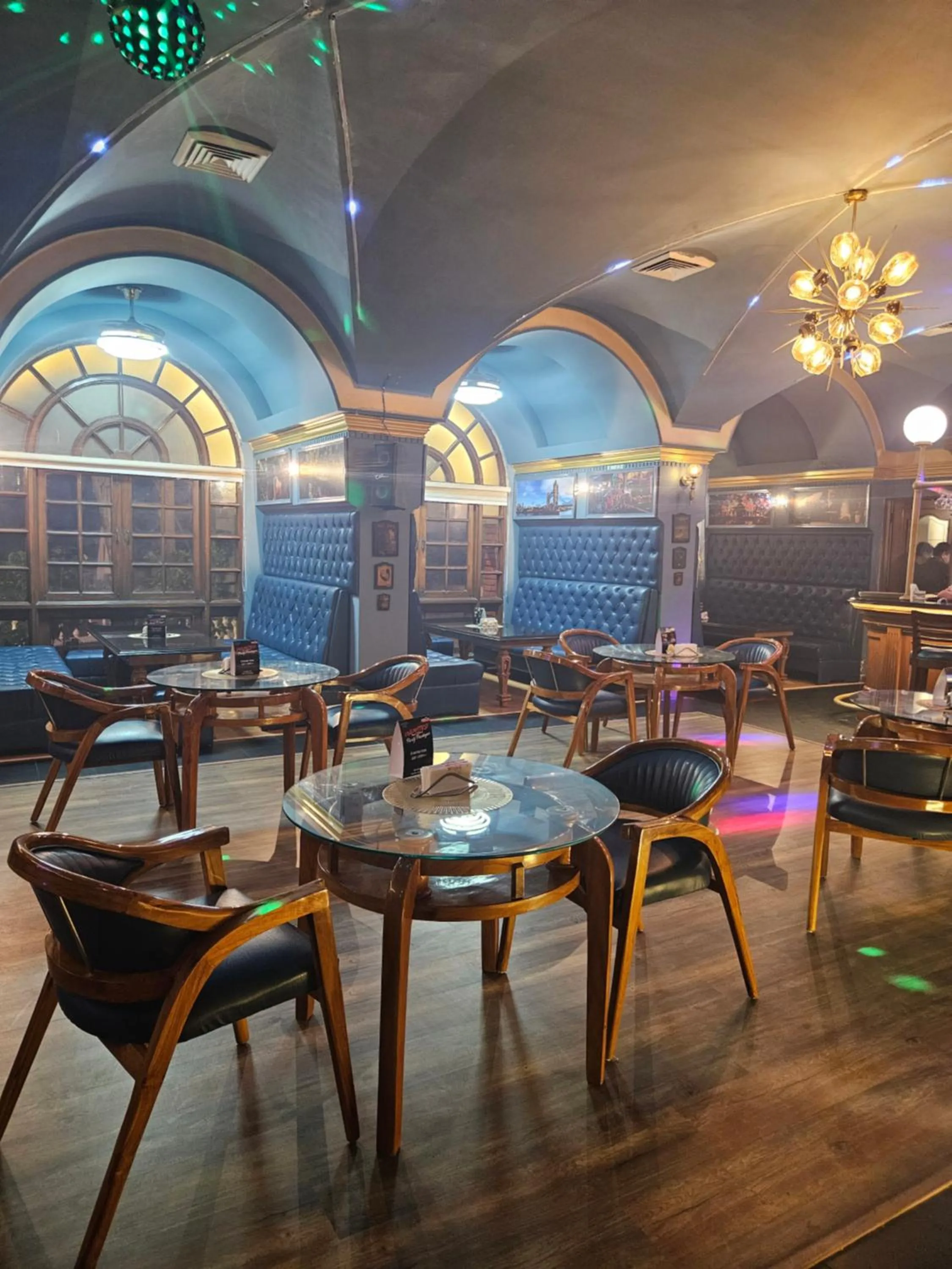 Lounge or bar in Goa Country Club By Pearl Near Udyog vihar Yashobhoomi