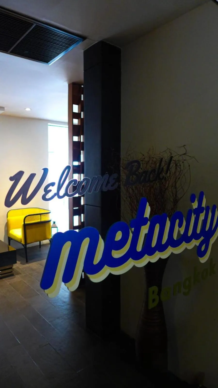 Property logo or sign in Metacity Bangkok