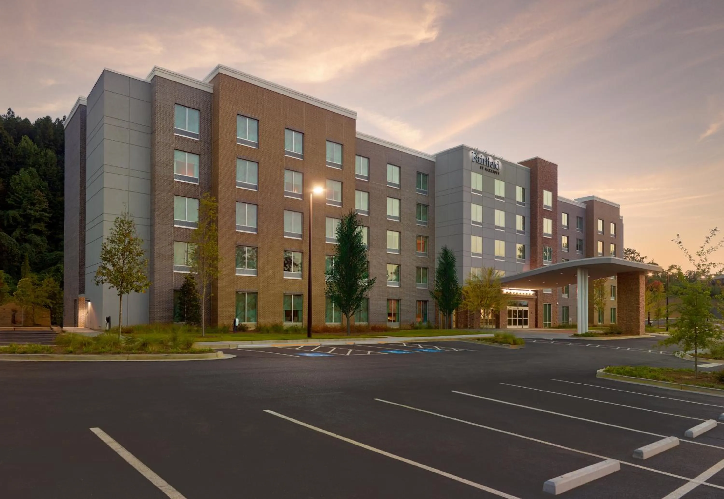 Property building in Fairfield by Marriott Inn & Suites Alpharetta Avalon Area