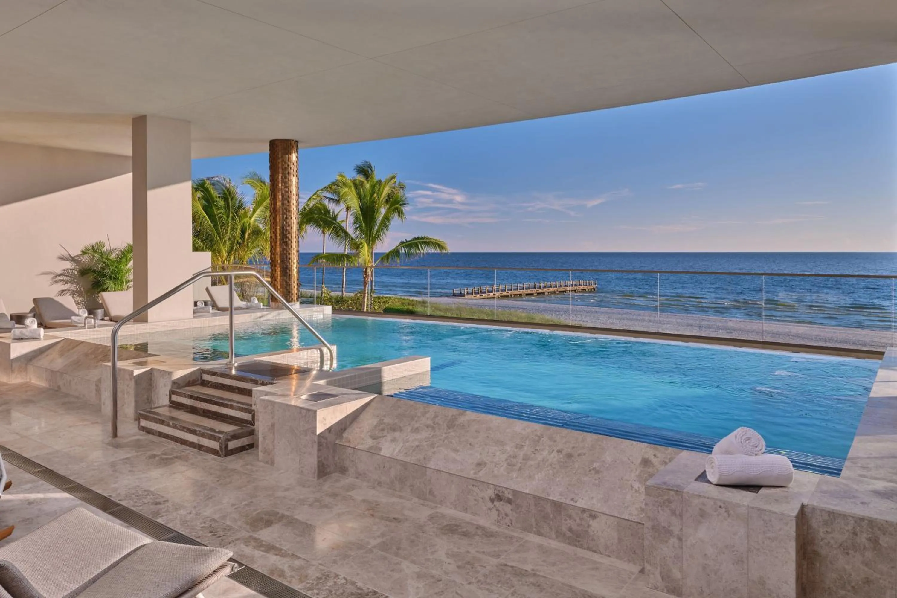 Swimming pool in The St. Regis Longboat Key Resort