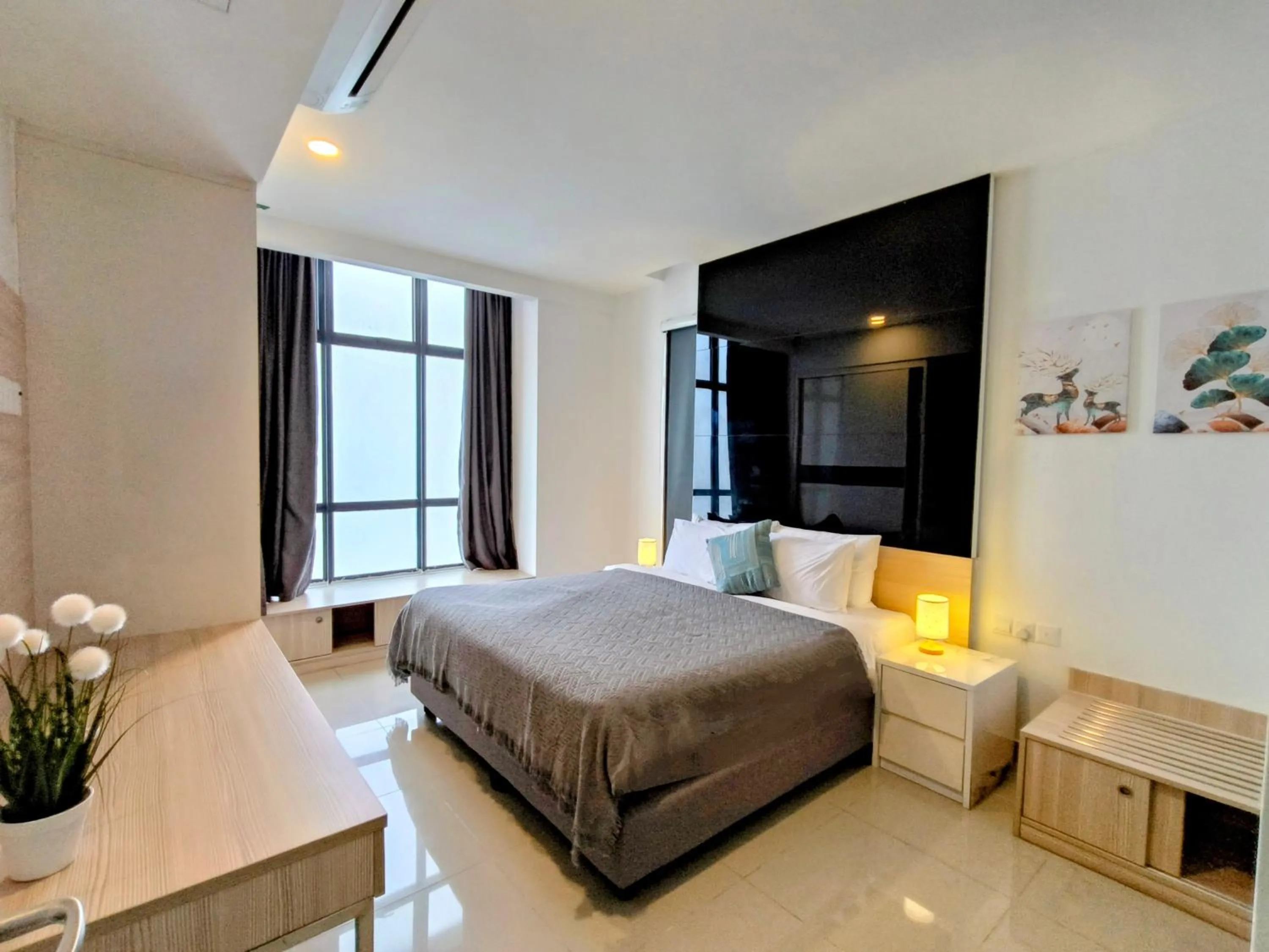 Photo of the whole room, Bed in Emerald Homes Cozy Homestay at Ion Delemen Genting Highlands