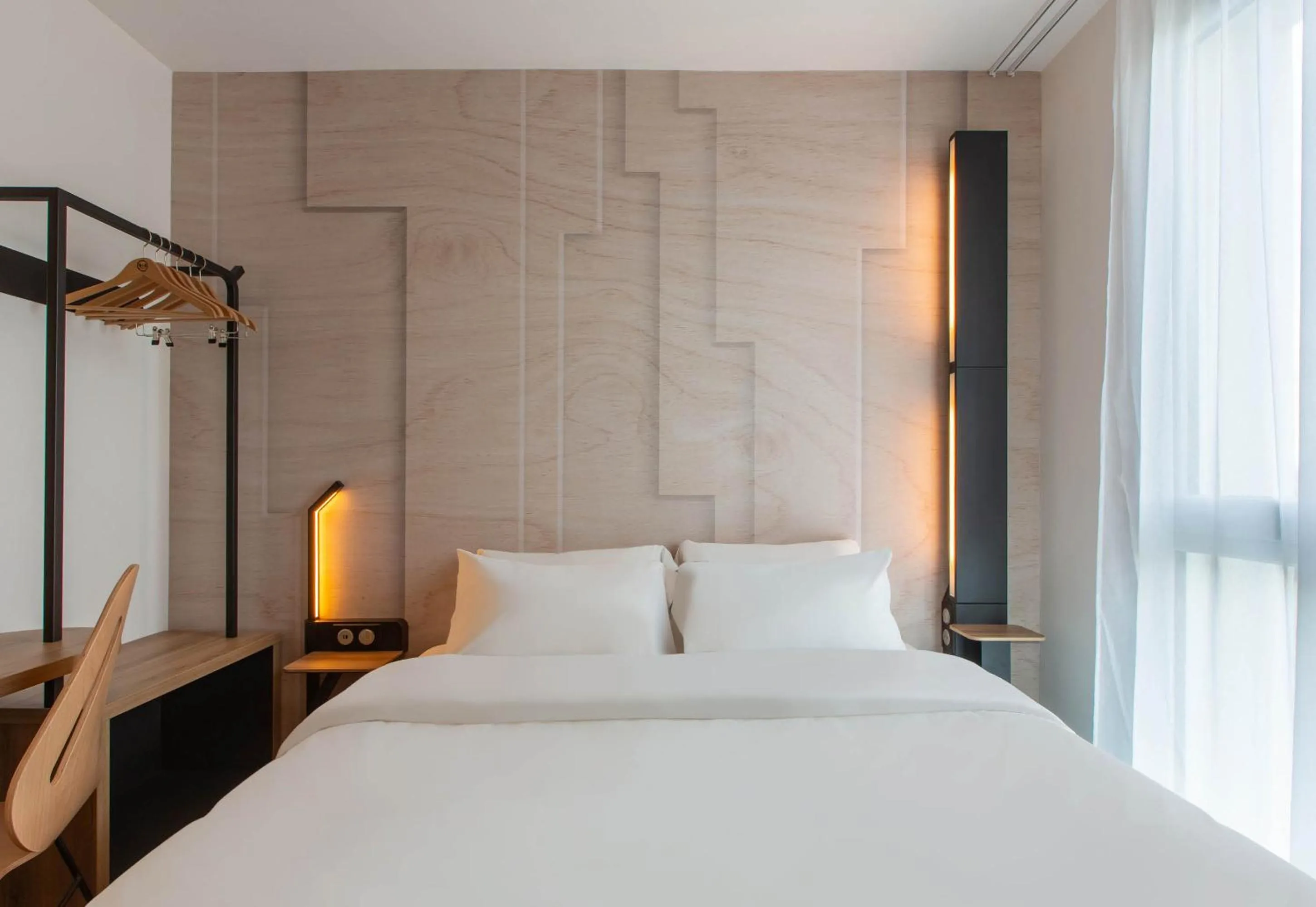 Bedroom, Bed in B&B HOTEL Orléans Saran