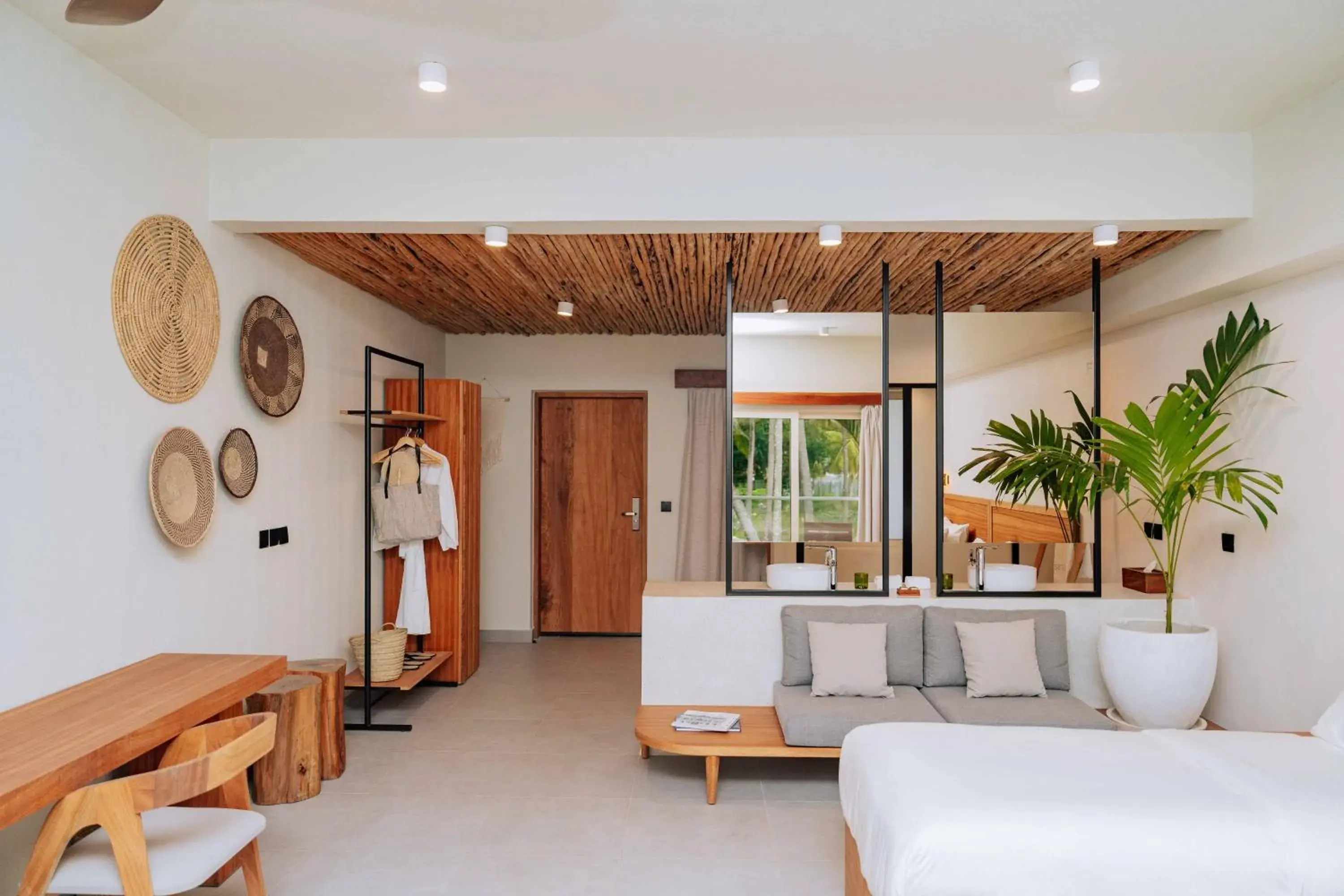 Standard Double Room in Samawa Living Standard Double Room in Samawa Living