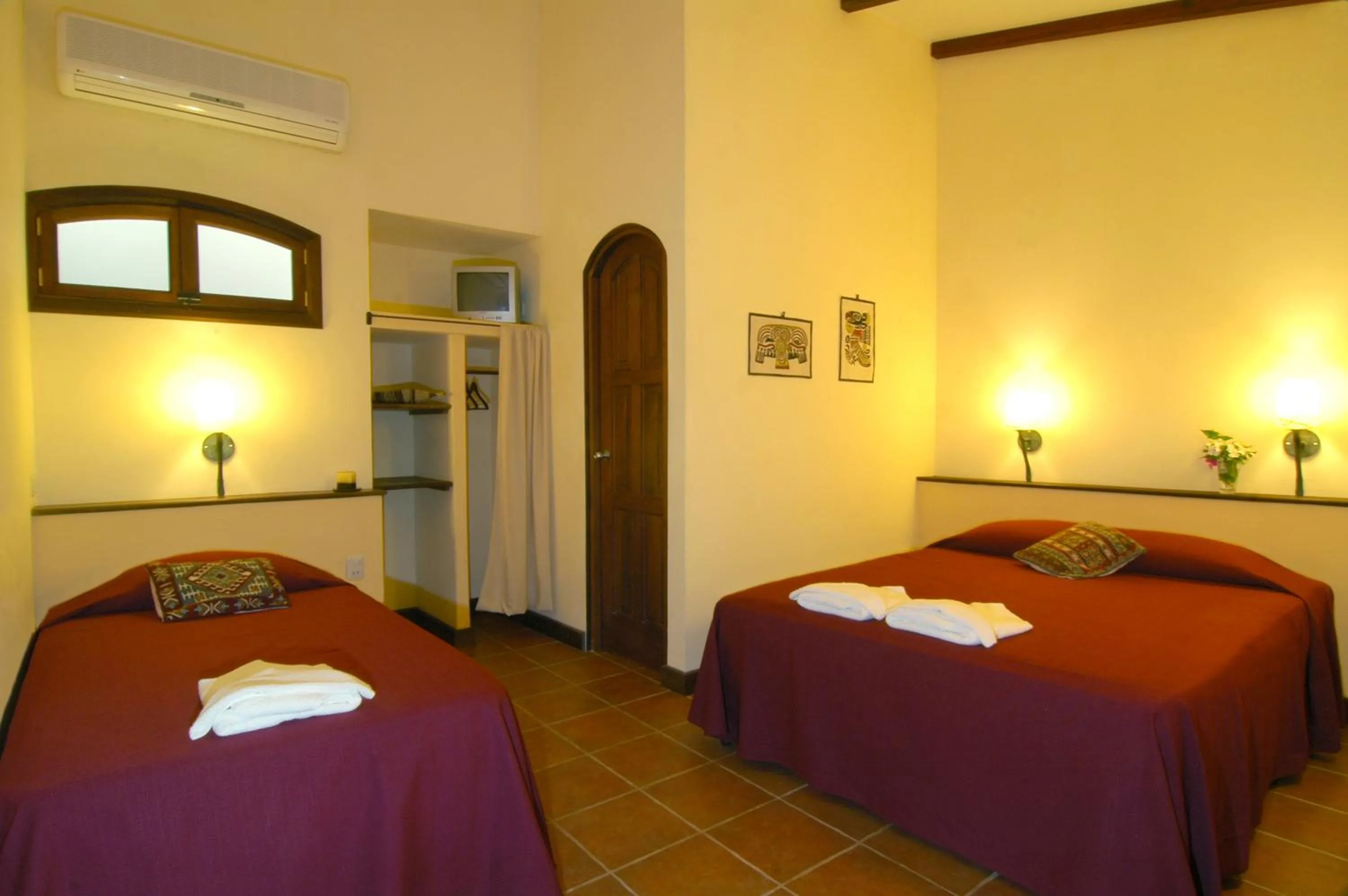 Bed in Hotel Patio del Malinche