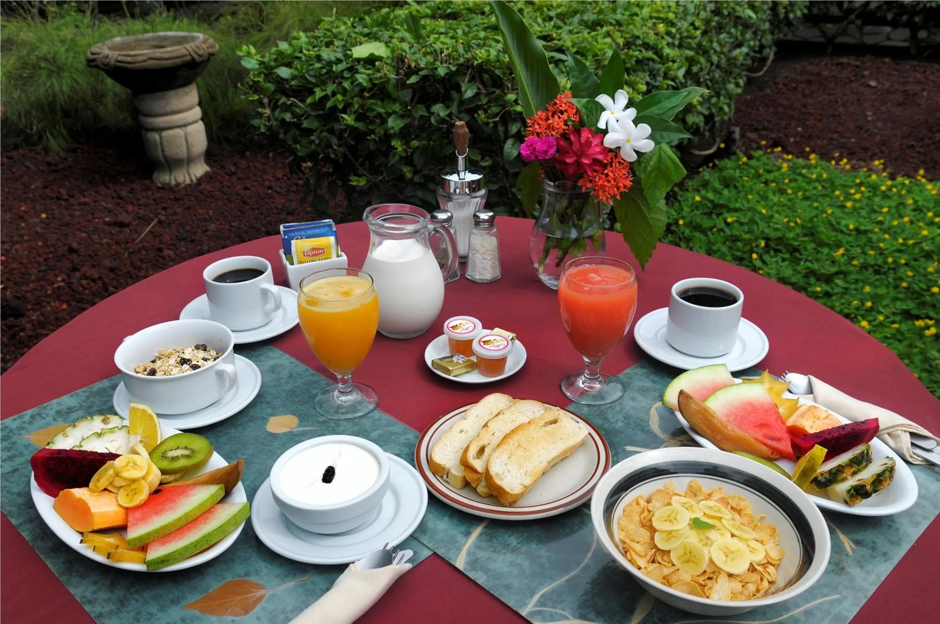 Food in Hotel Patio del Malinche