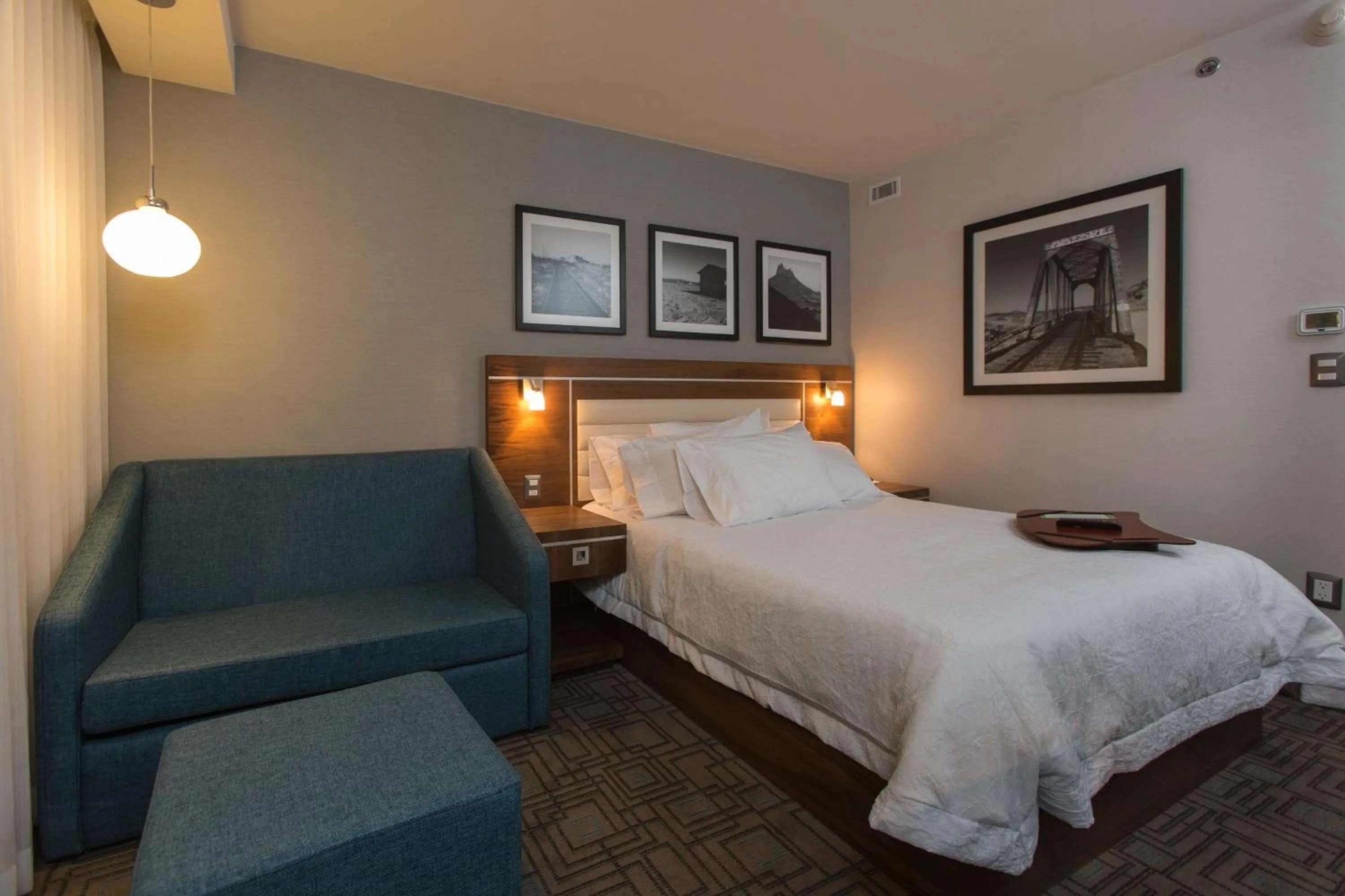 Bed in Hampton Inn by Hilton Hermosillo