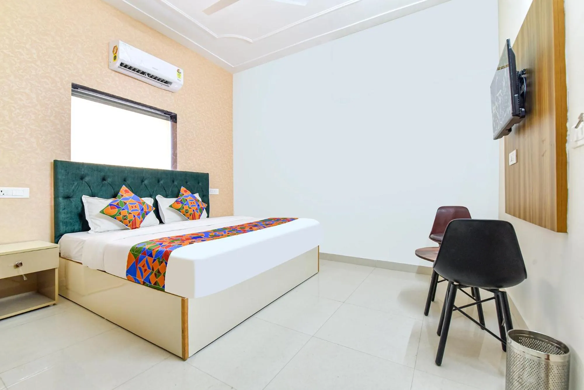 Bed in FabHotel Prince 24