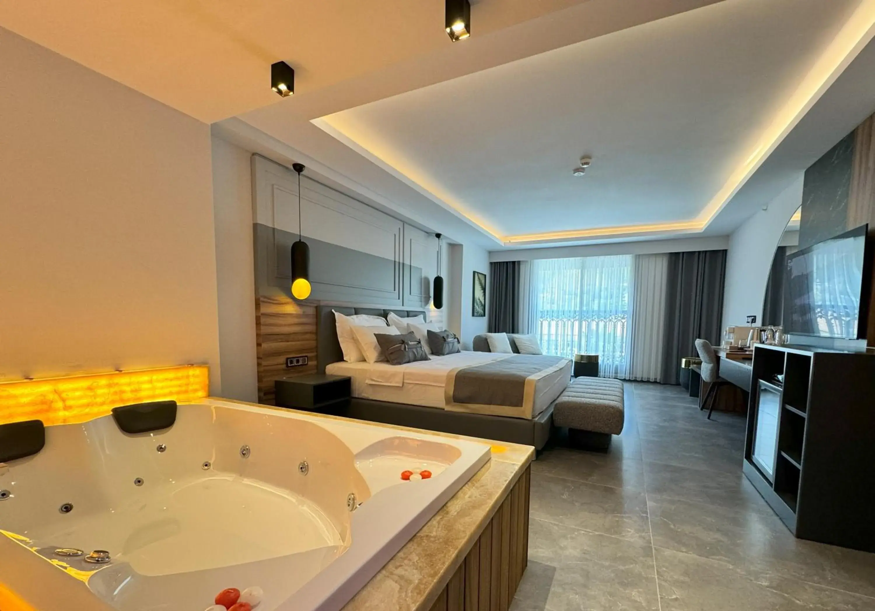 Deluxe Room in TELMESSOS CİTY HOTEL- Adults Only Deluxe Room in TELMESSOS CİTY HOTEL- Adults Only