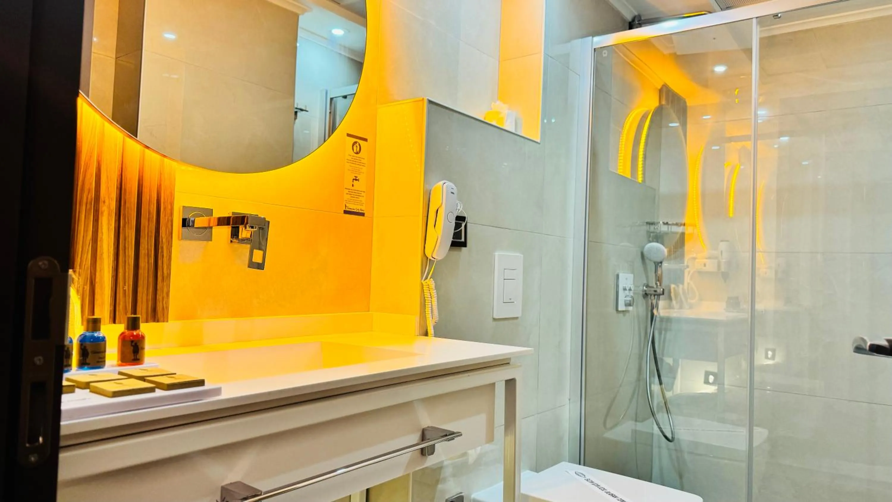 Bathroom in TELMESSOS CİTY HOTEL- Adults Only