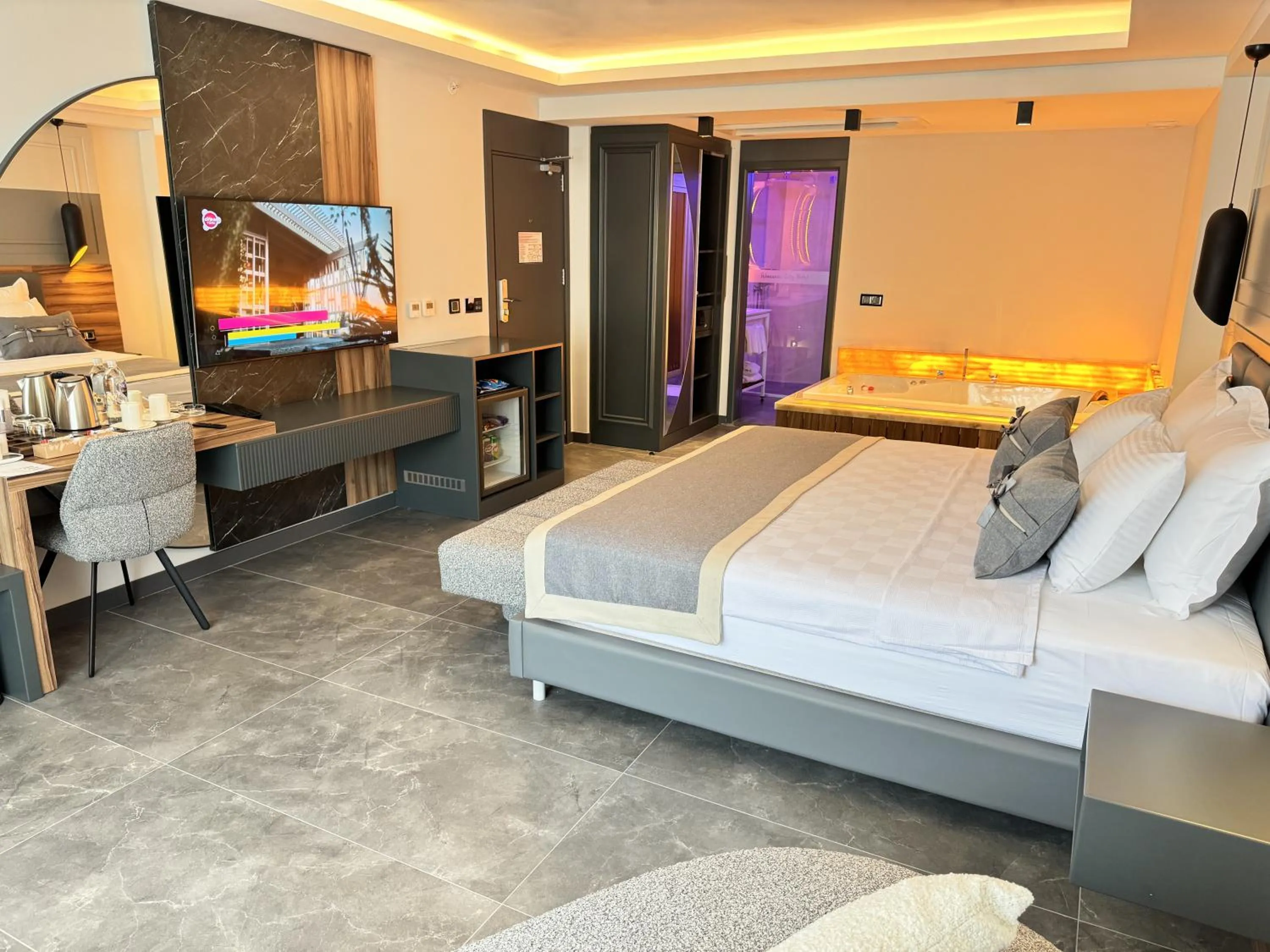 Photo of the whole room, Bed in TELMESSOS CİTY HOTEL- Adults Only