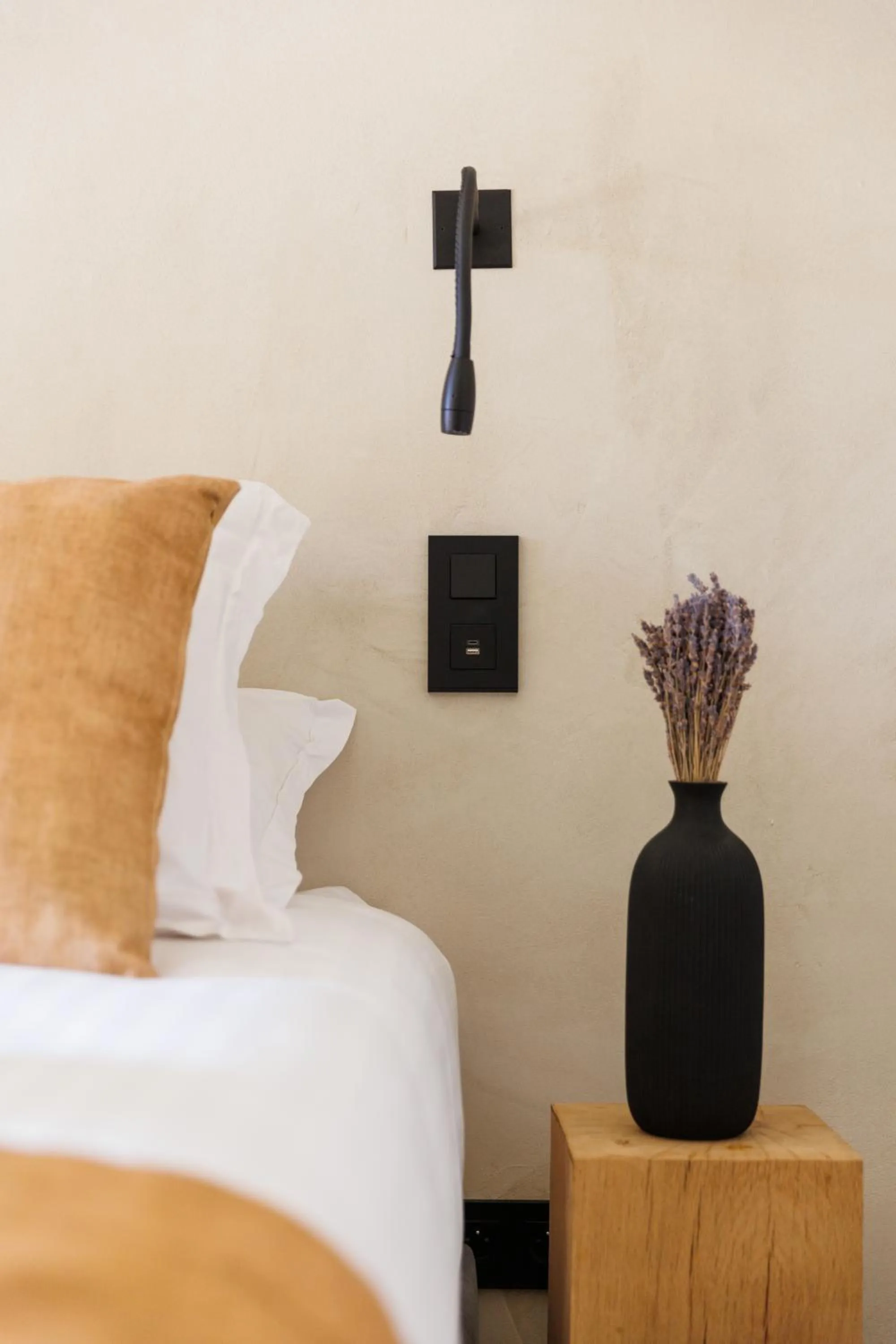 Bedroom, Bed in Le Domaine de la mer - Beach hotel Nature&Authenticité Hyères