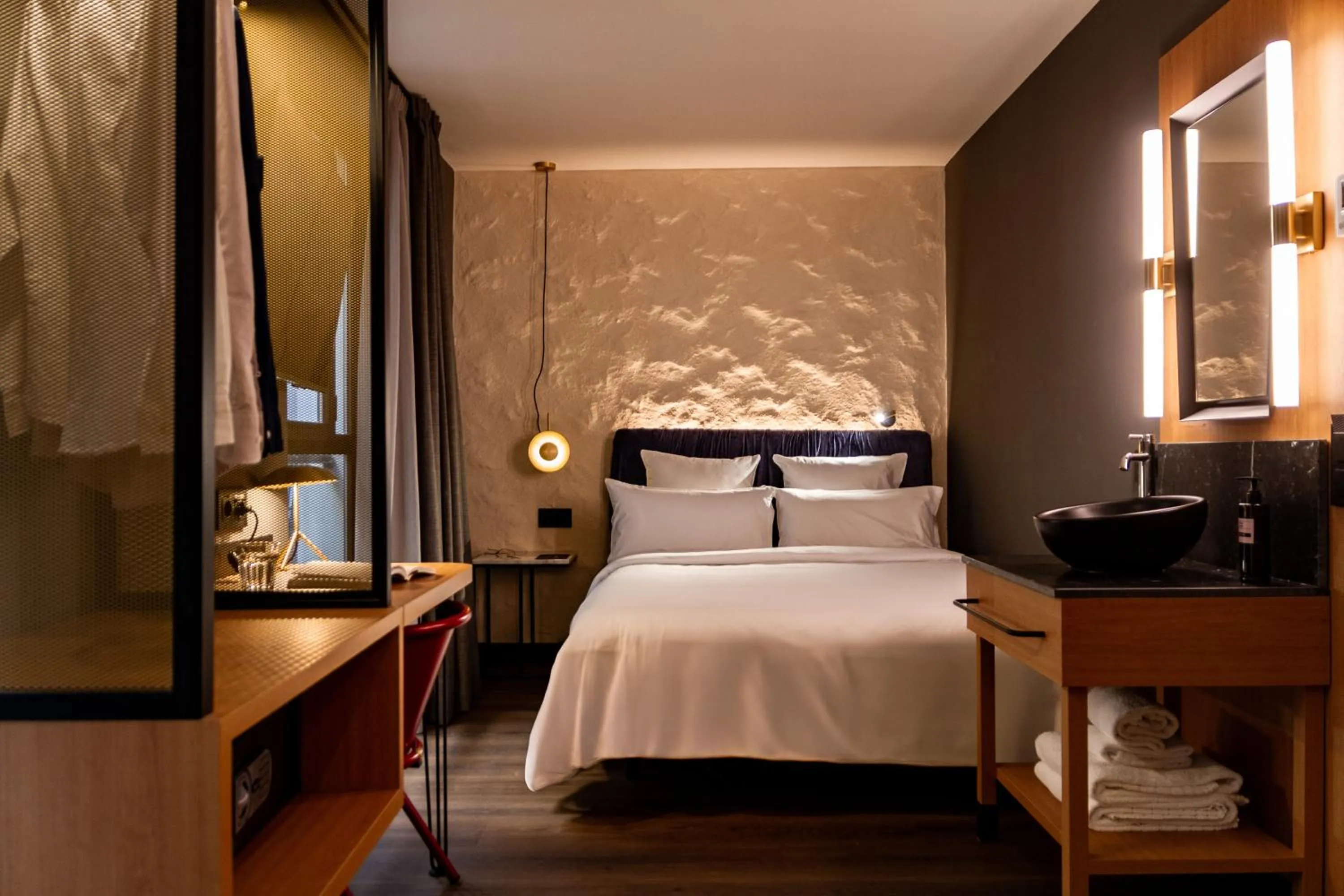 Bed in Letoh Letoh Sevilla