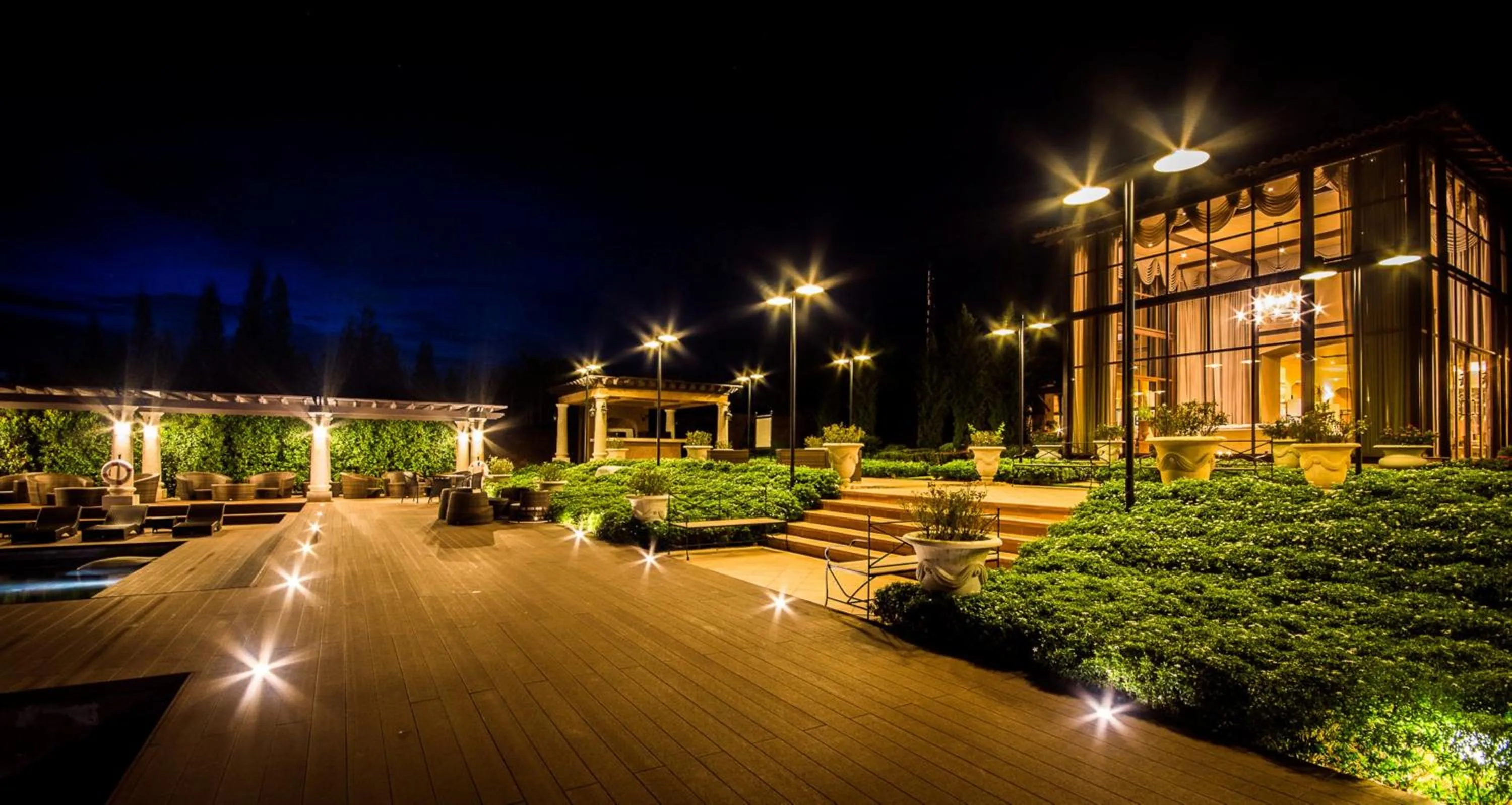 Night in Toscana Town Square Suites