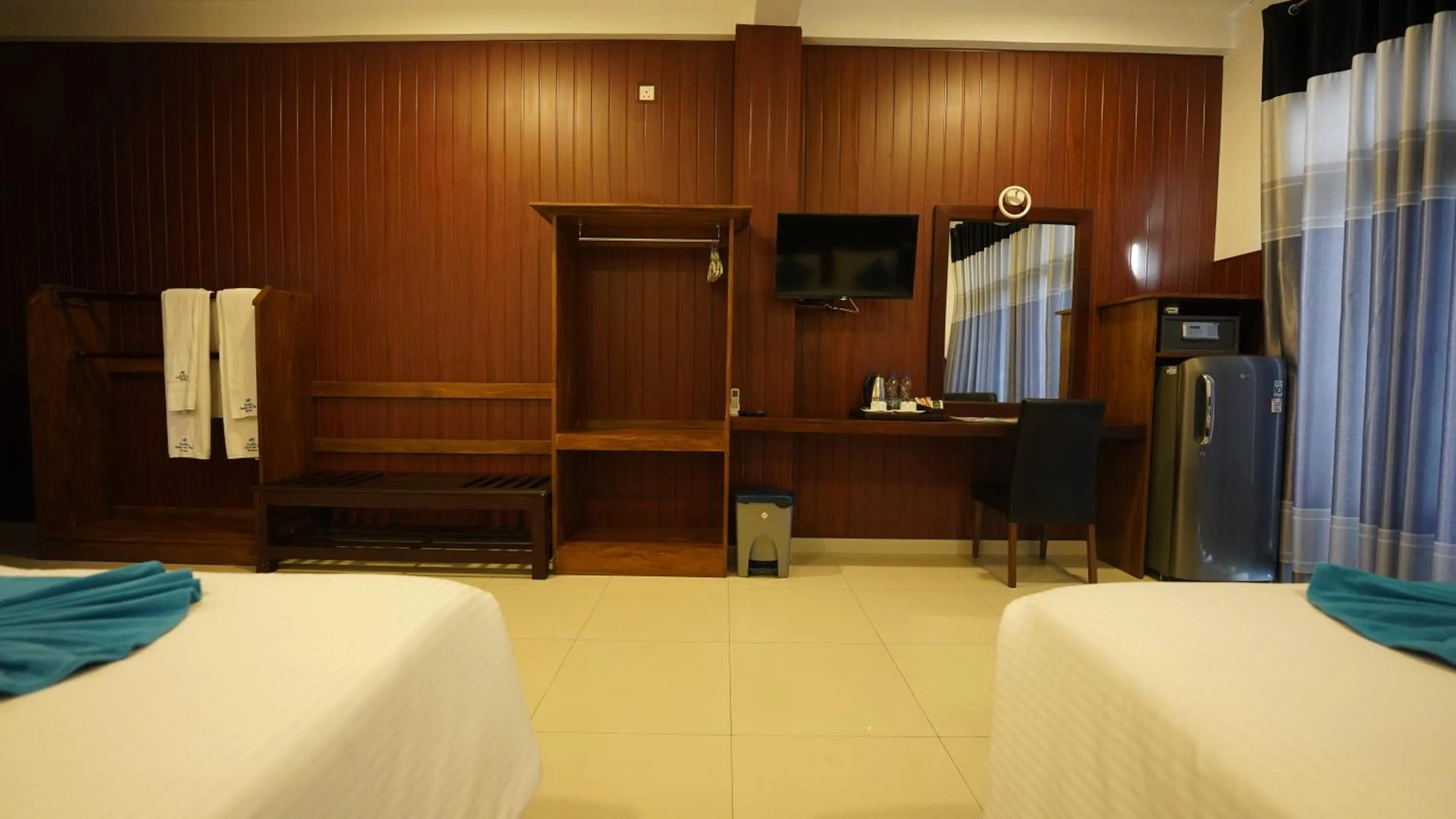 Bedroom, Bed in Randiya Sea View Hotel