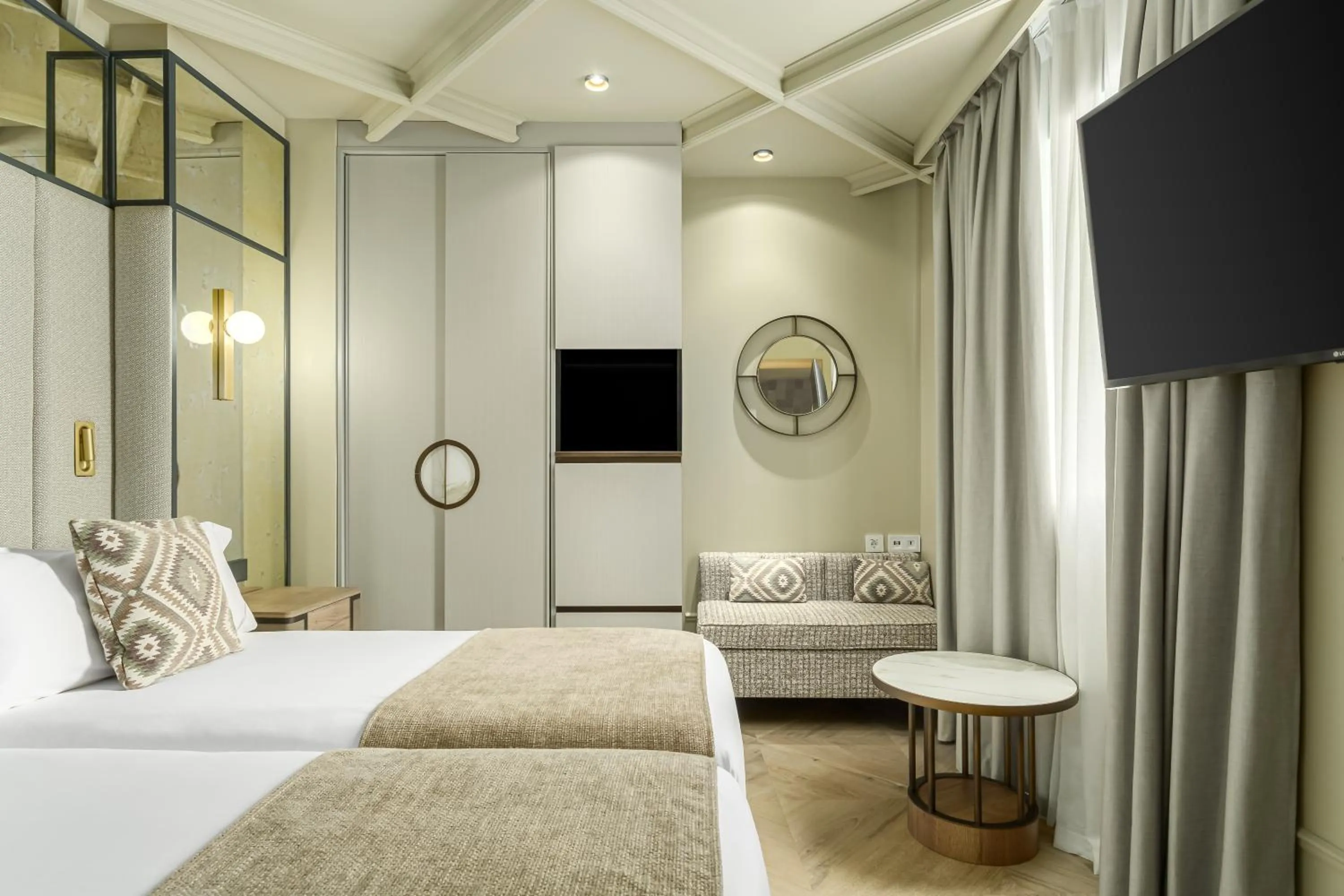 Bedroom, Bed in Room Mate Leo, Granada