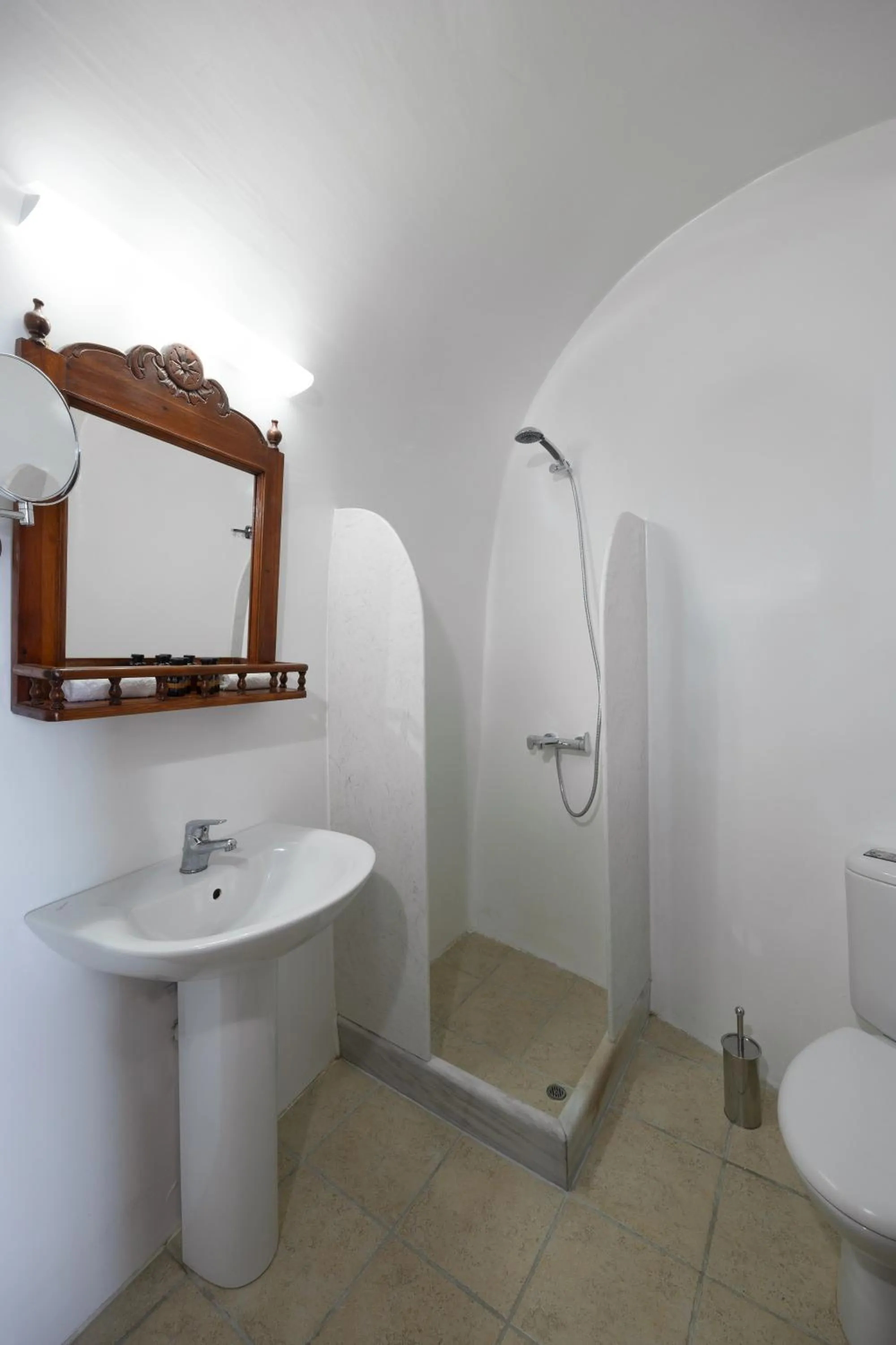 Shower in Nevma Suites