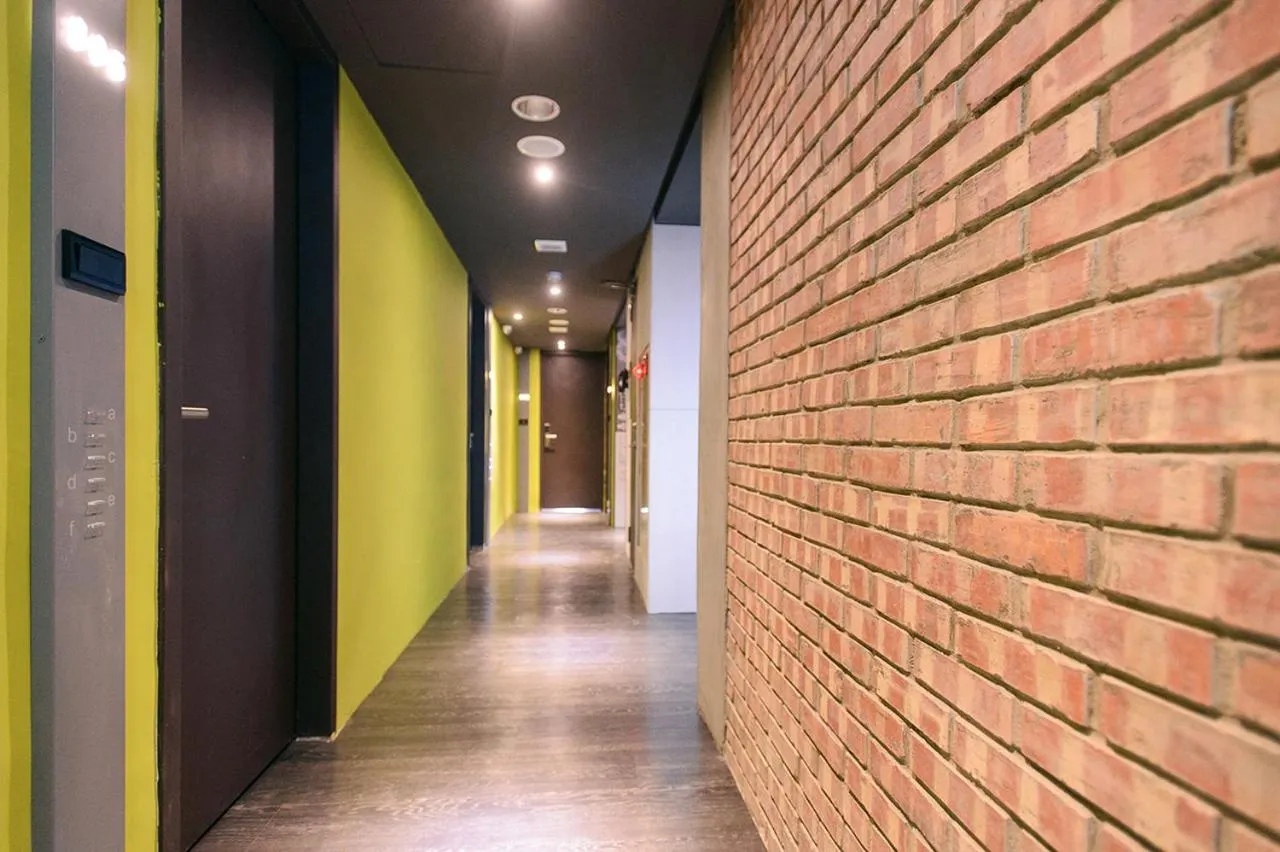 Kiwi Express Hotel-Taichung Station II