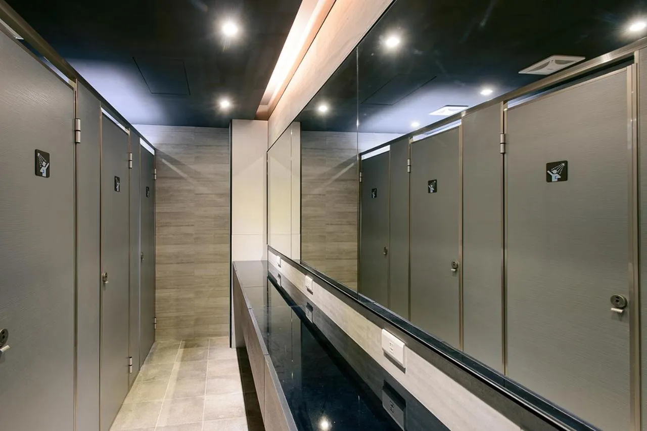 Bathroom in Kiwi Express Hotel-Taichung Station II