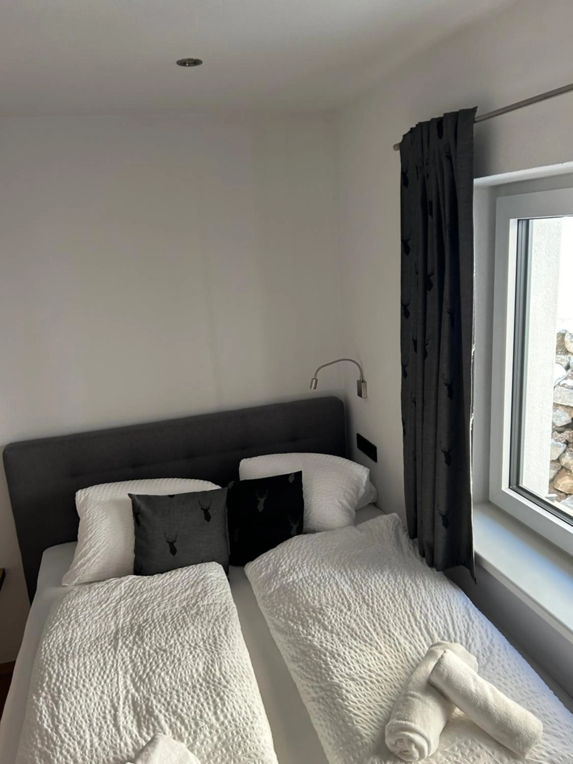 Bed in Apart 14