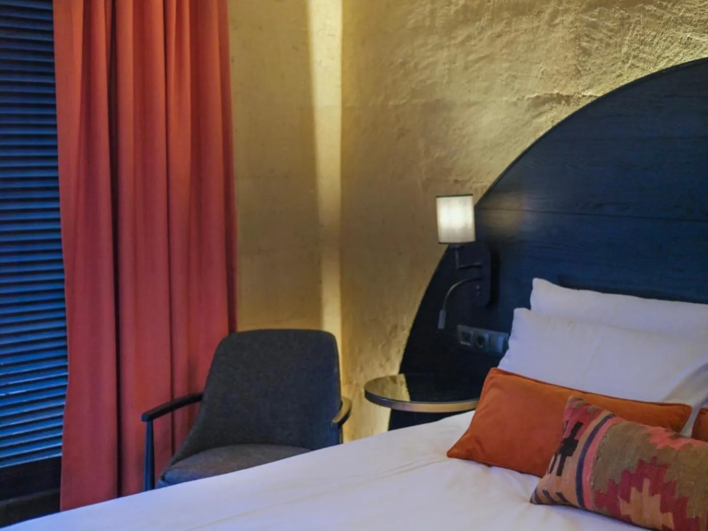 Bed in Very Peri Cappadocia - The Lifestyle Luxury Design Hotel