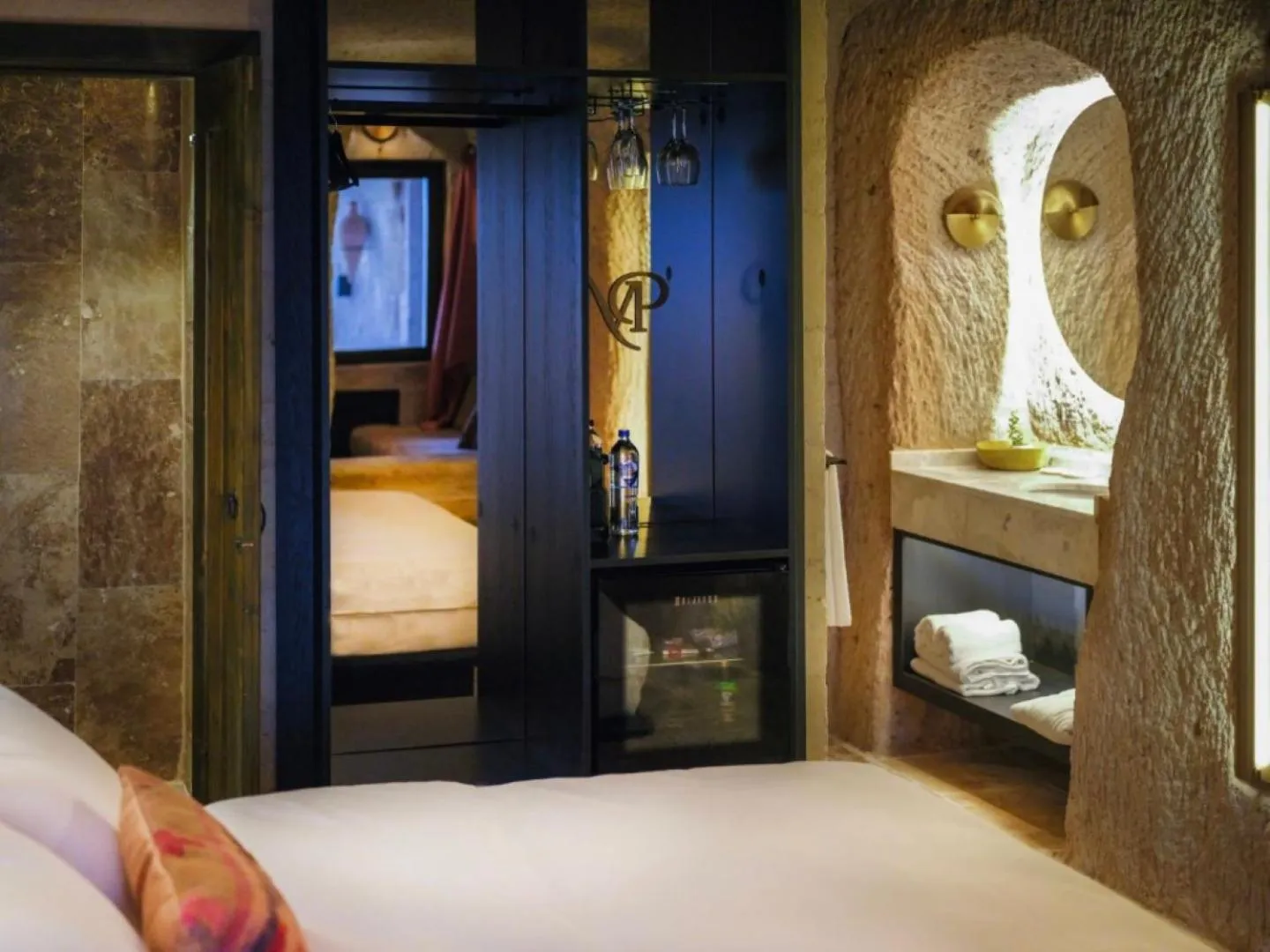 Bed in Very Peri Cappadocia - The Lifestyle Luxury Design Hotel