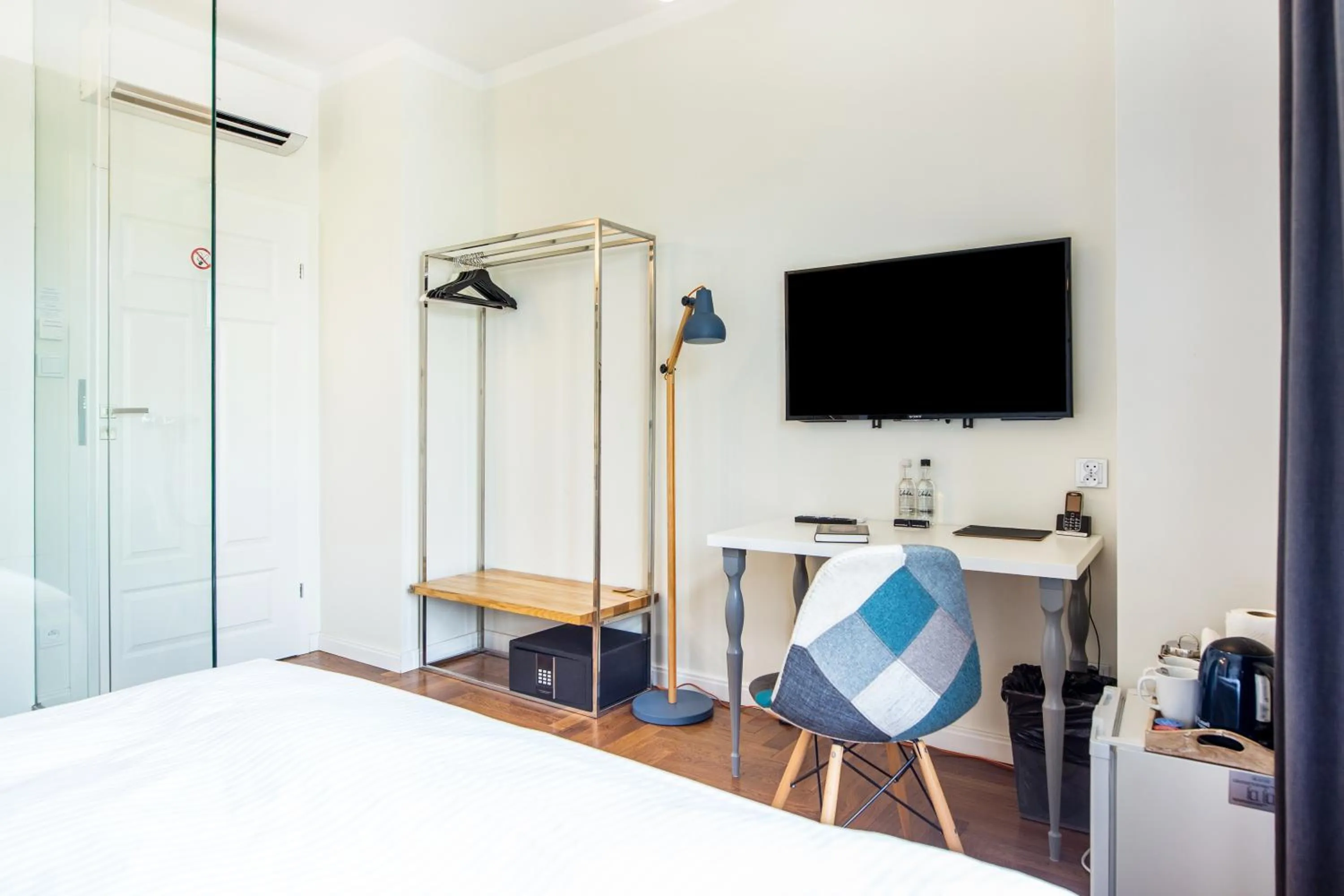 TV and multimedia, Bed in NOVUMHOUSE - Tomasza