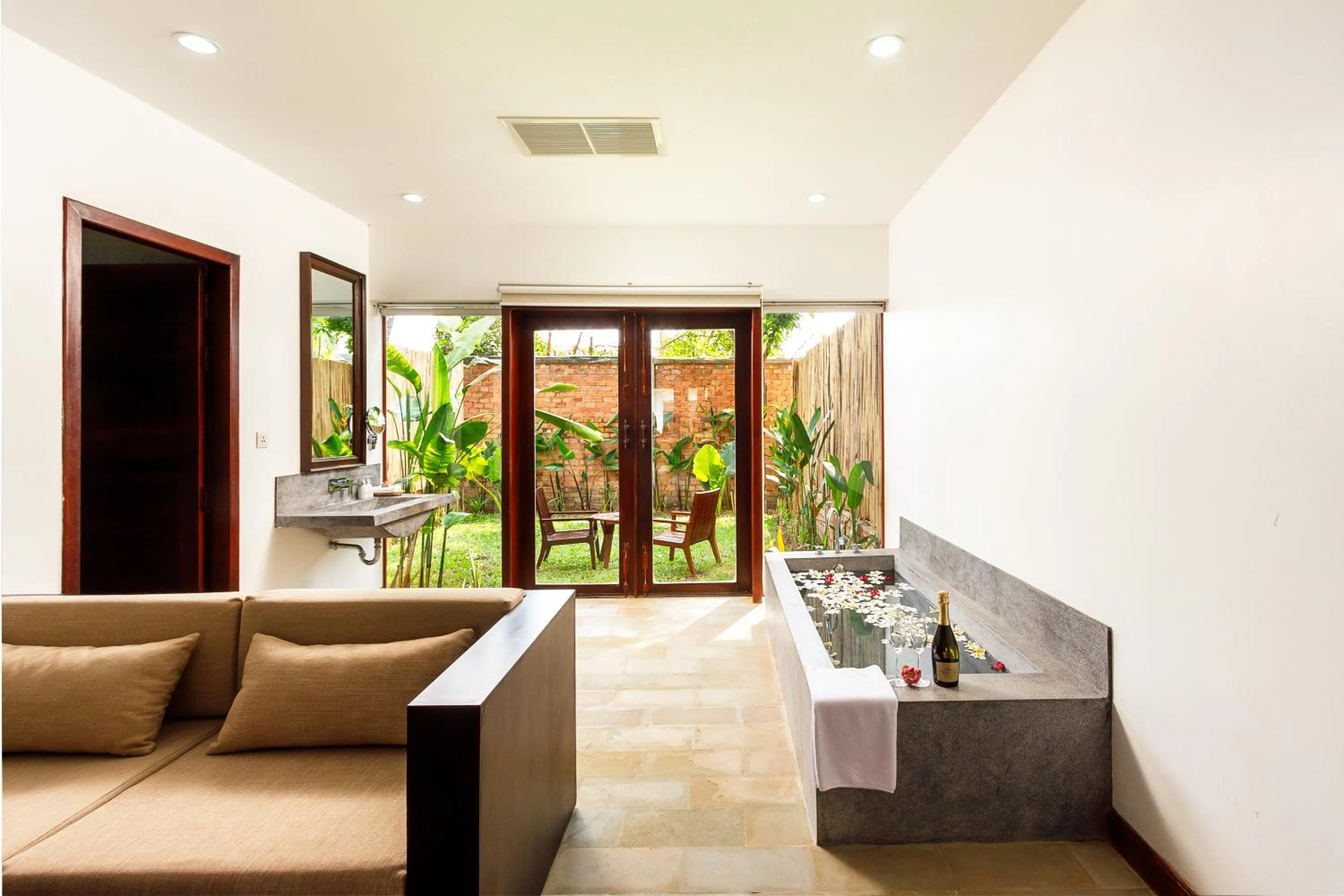 Garden in Le Mayansa Resort