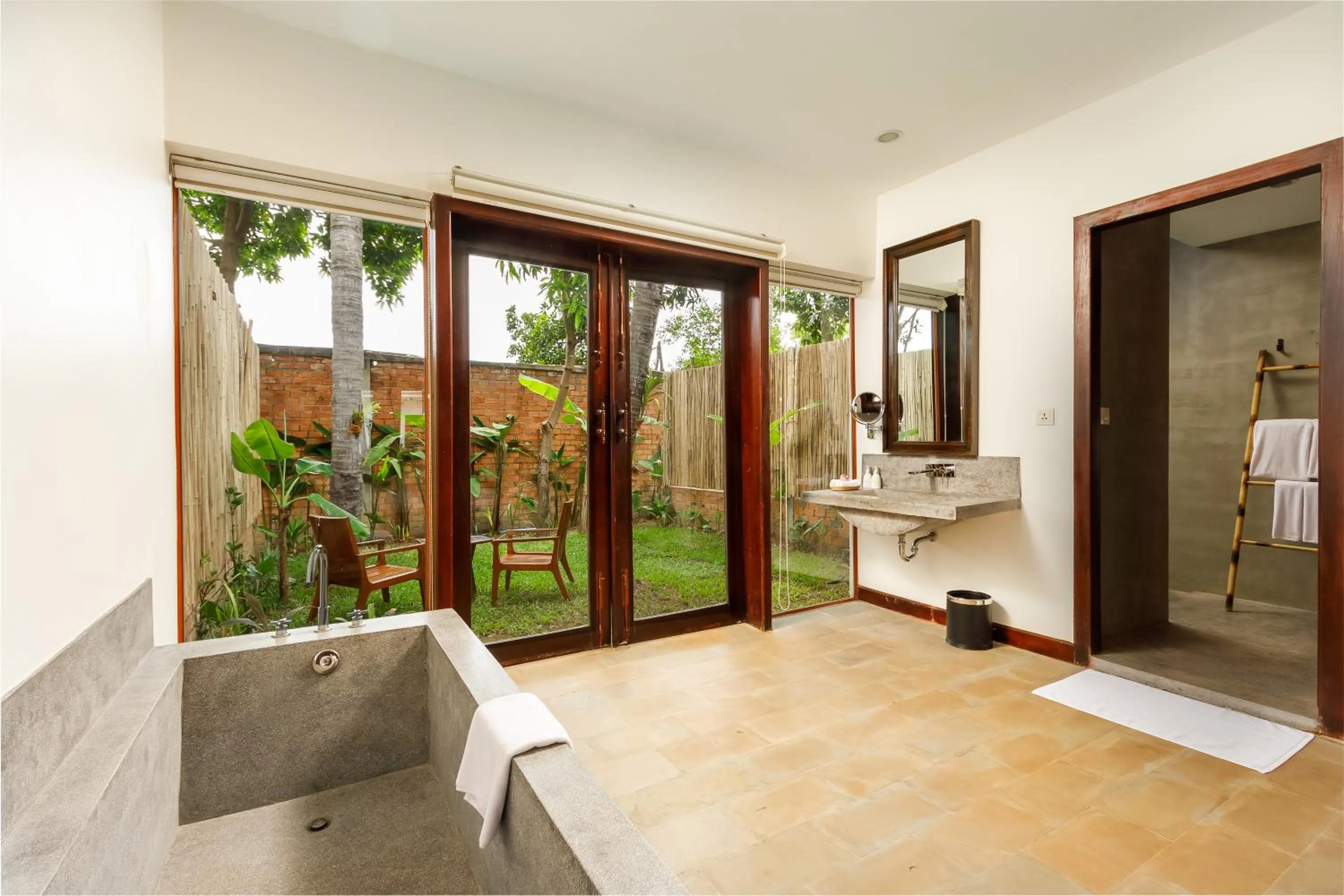 Garden in Le Mayansa Resort