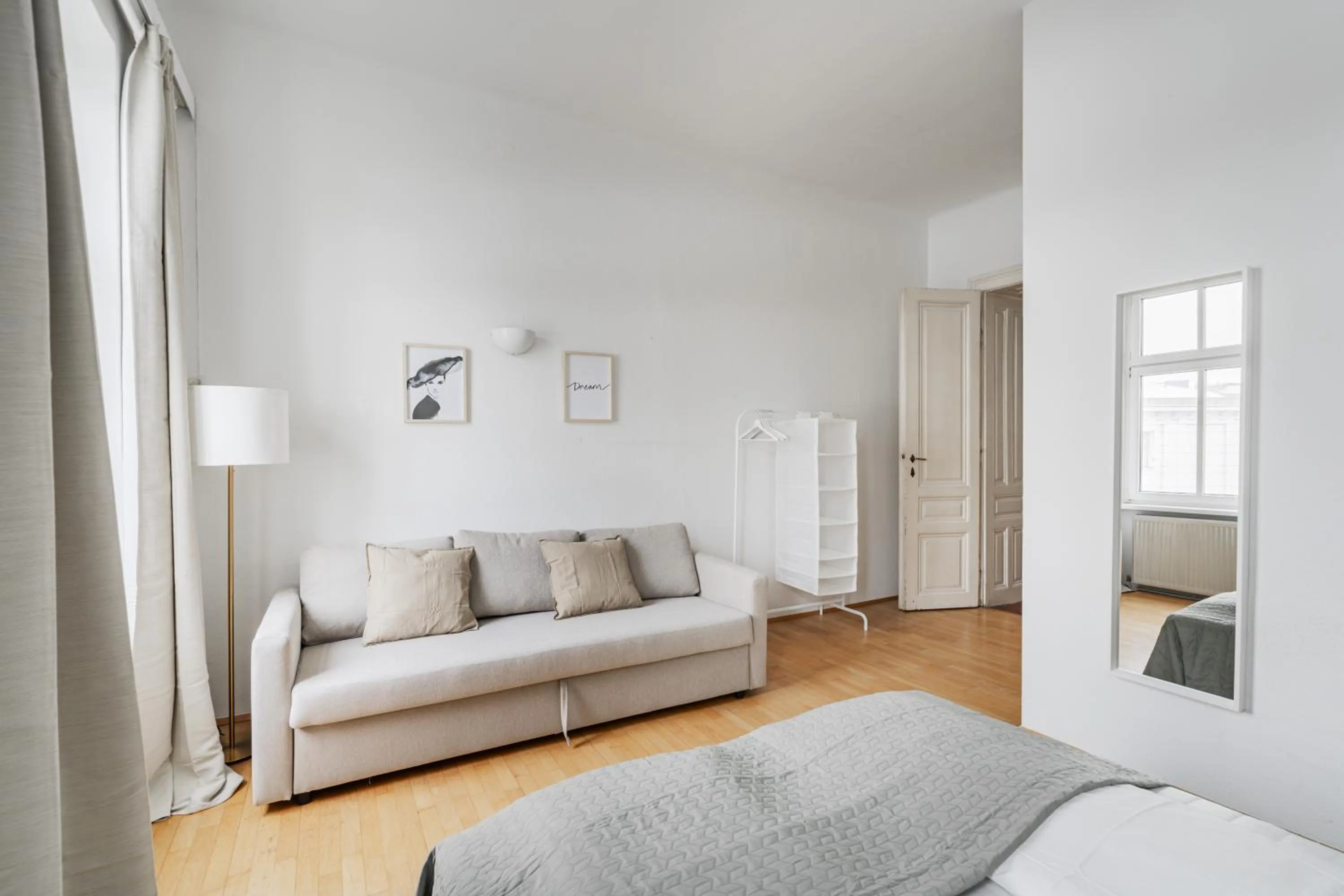 Bed in Urban Vienna Living - 18th District