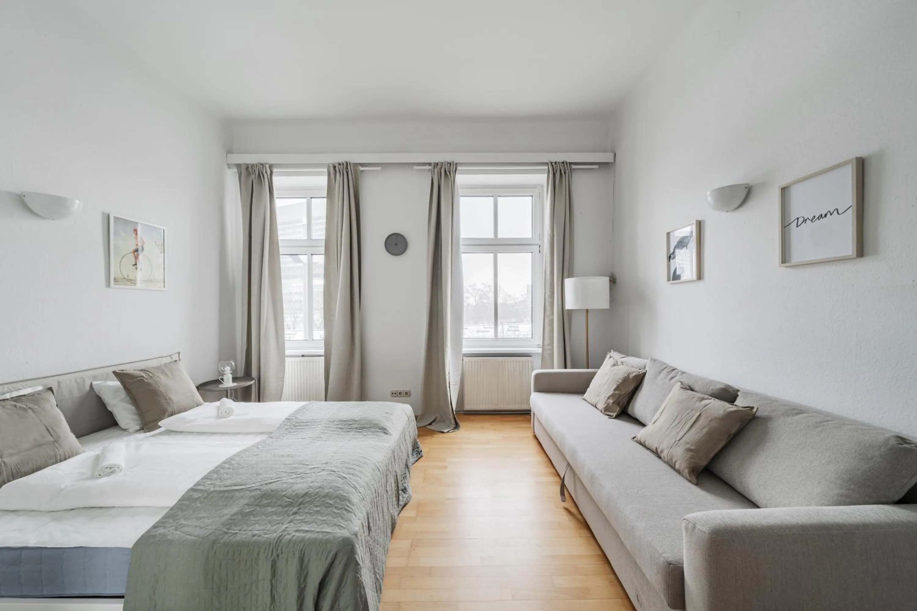 Bed in Urban Vienna Living - 18th District