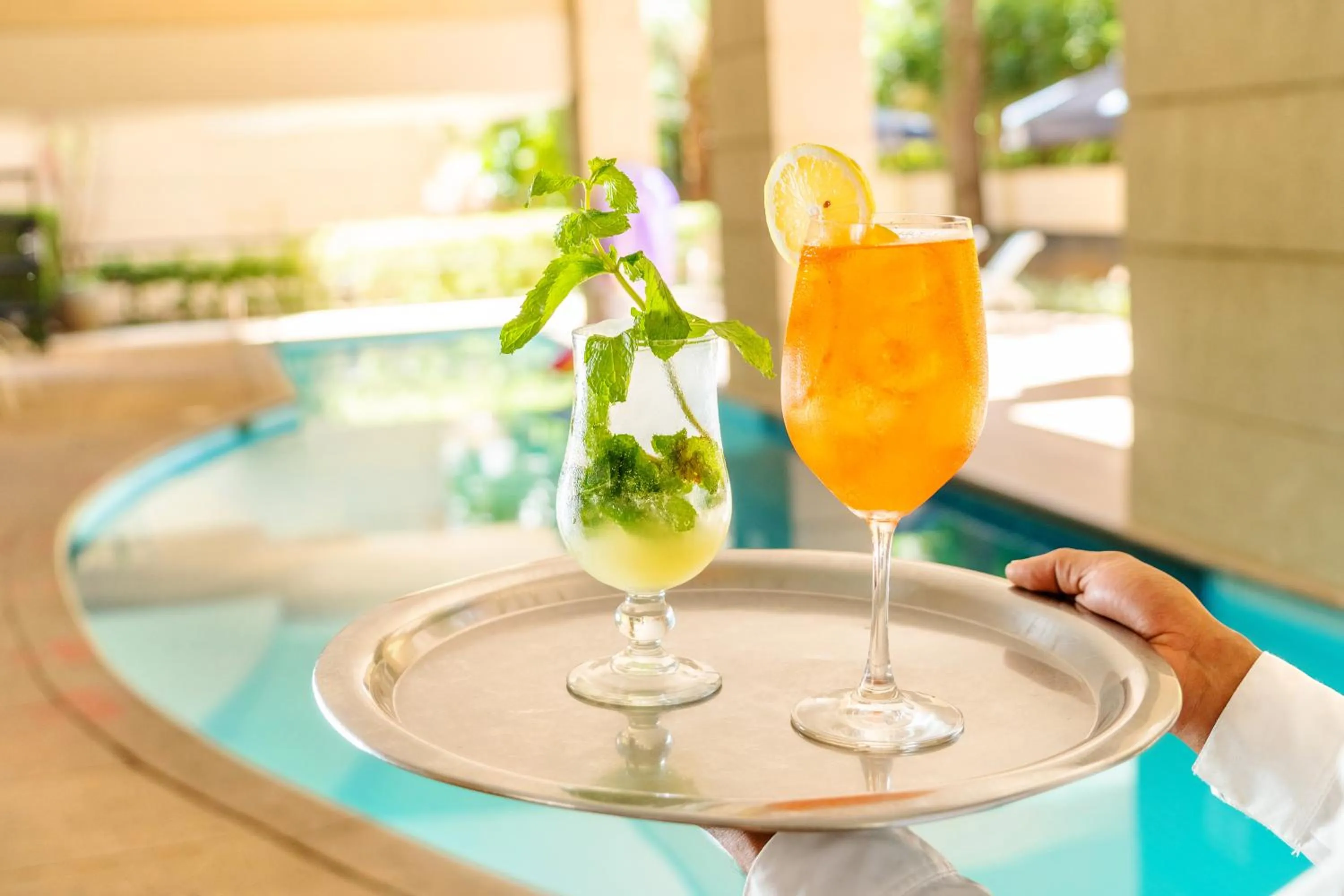 Swimming pool in Mercure Sao Paulo Moema Times Square