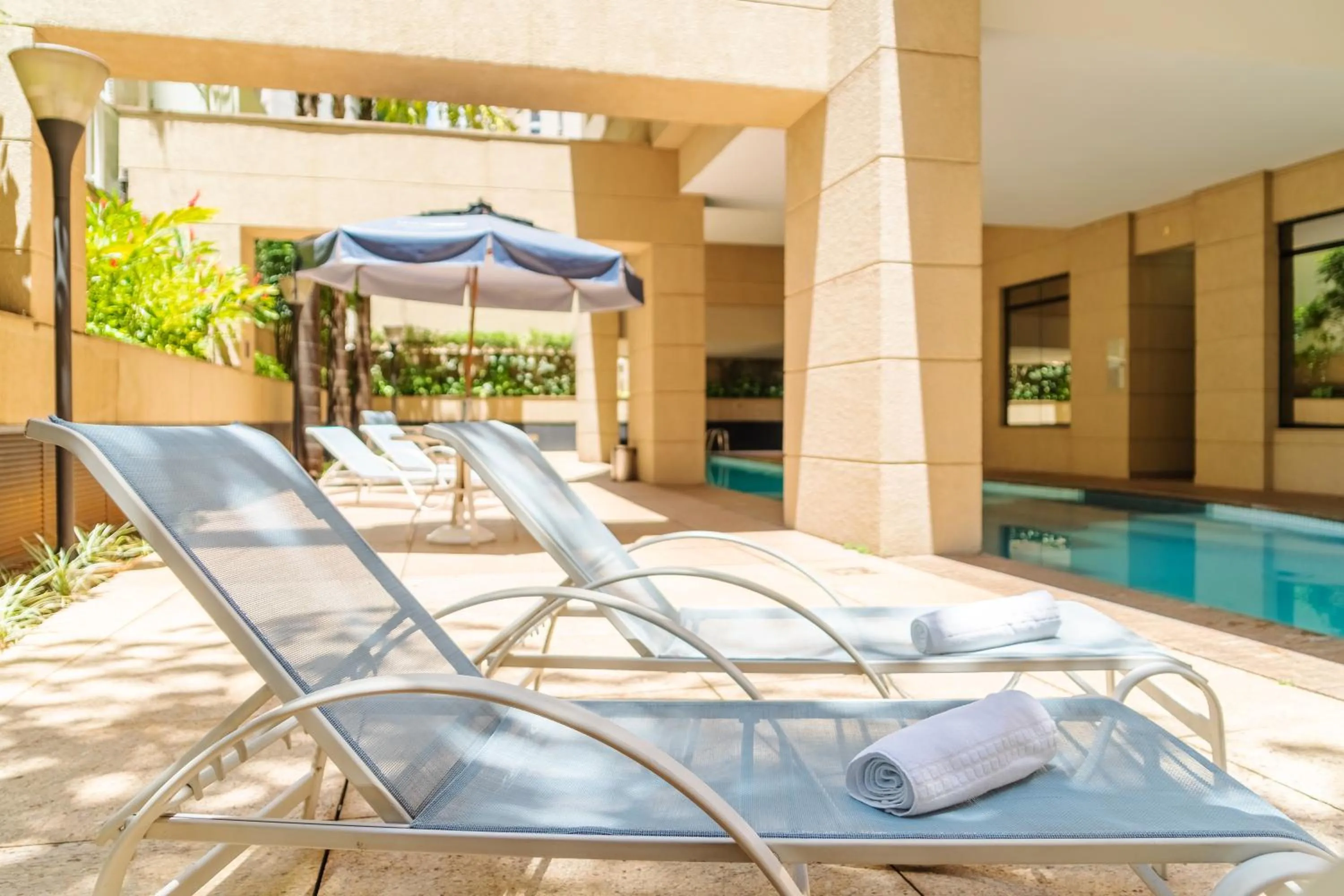 People in Mercure Sao Paulo Moema Times Square