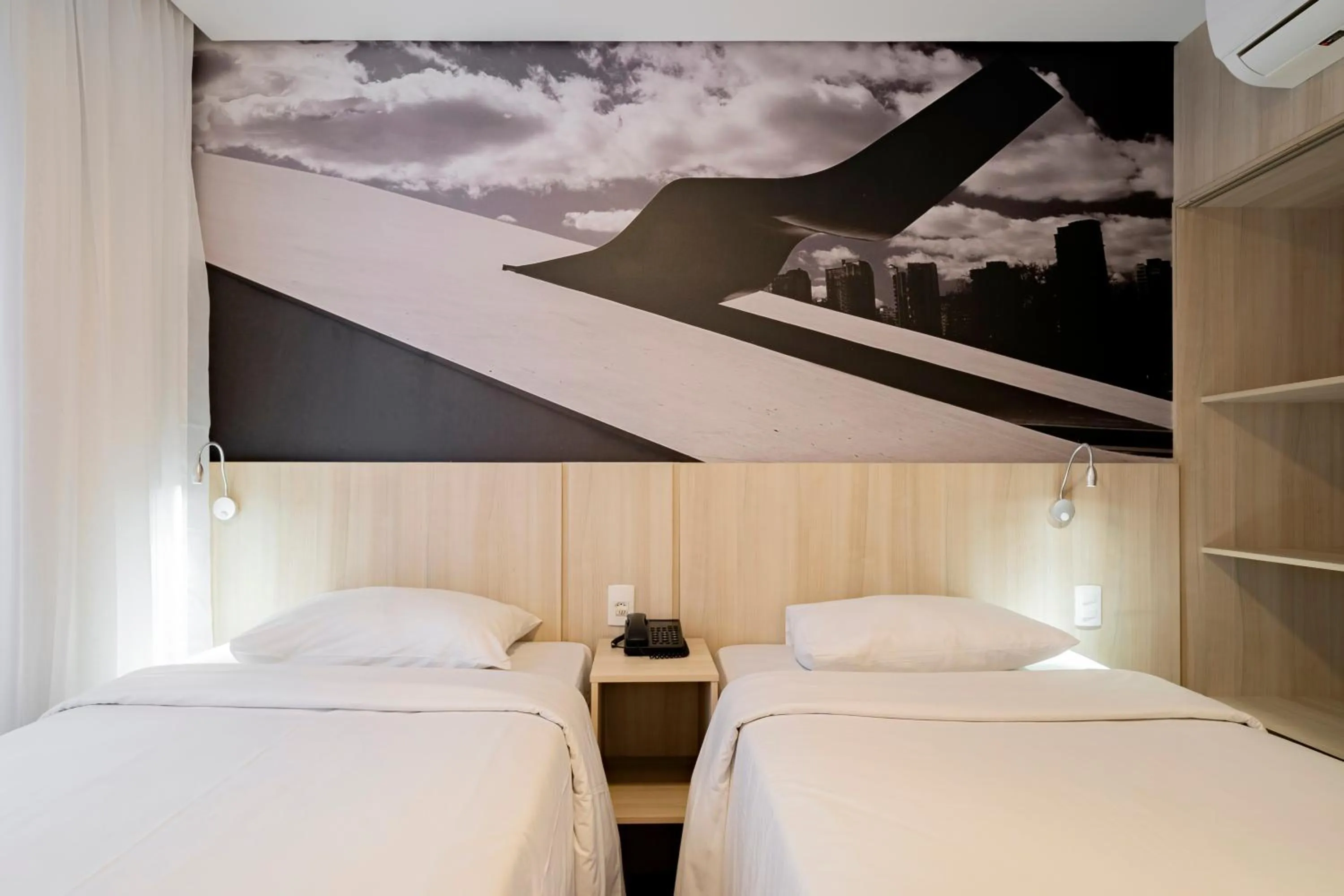 Bed in Mercure Sao Paulo Moema Times Square