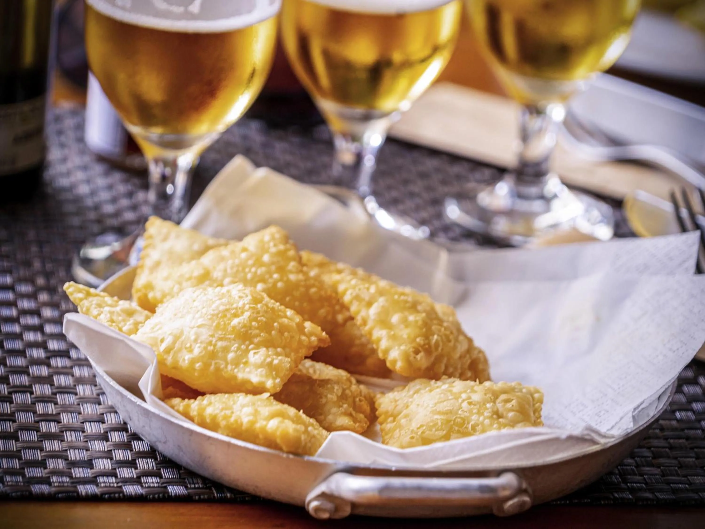 Restaurant/places to eat in Mercure Sao Paulo Moema Times Square