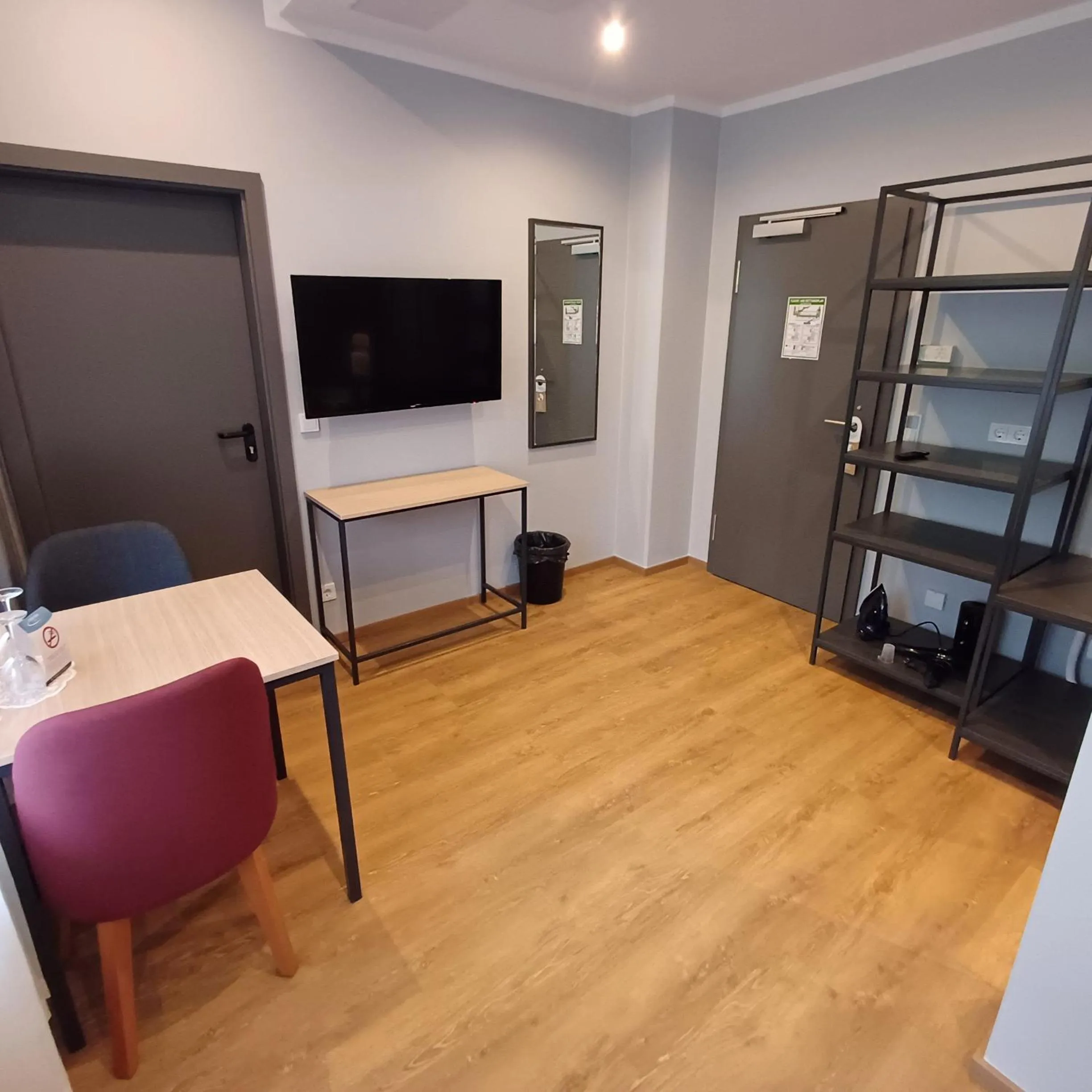 Living room in Trip Inn Hotel Düsseldorf Neuss