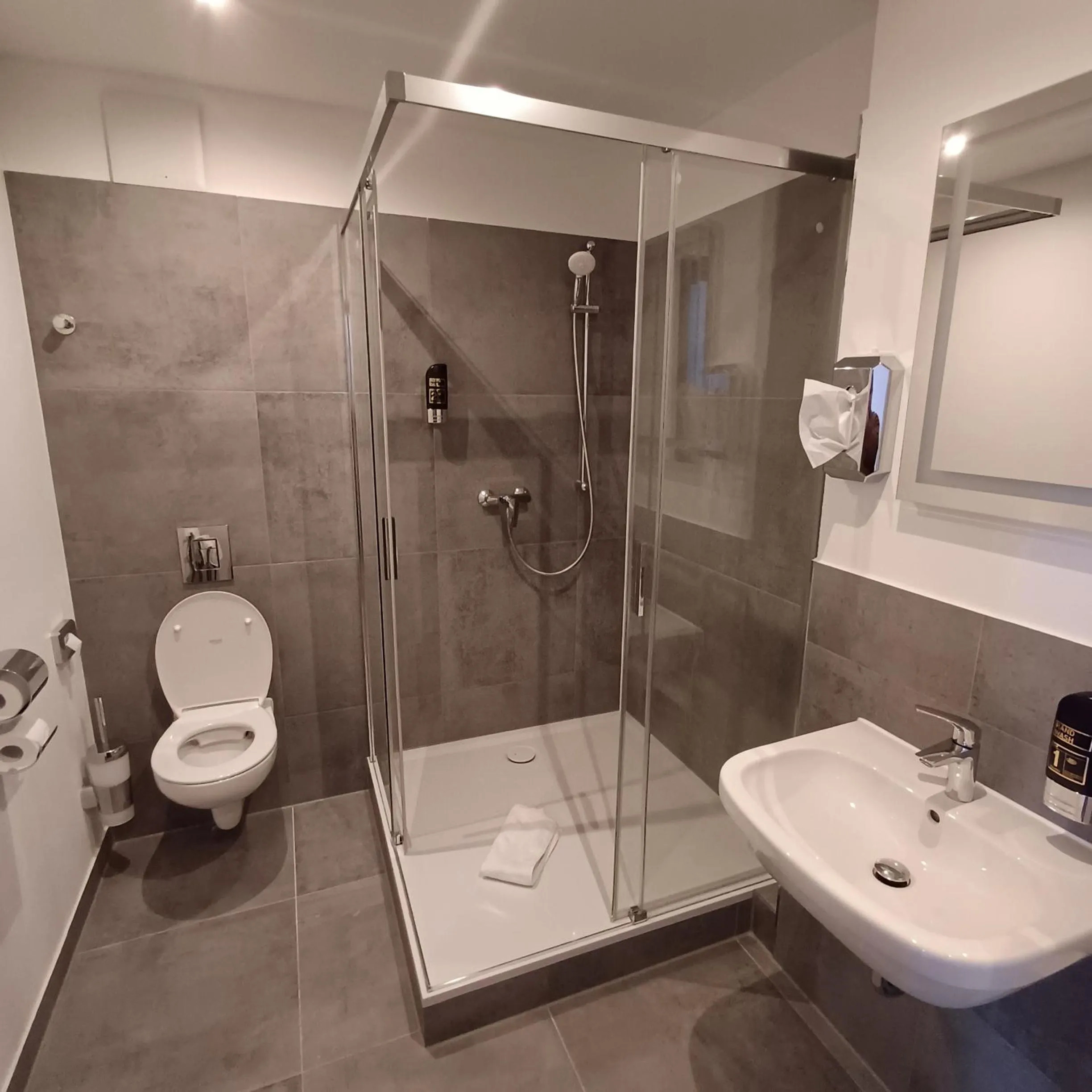 Bathroom in Trip Inn Hotel Düsseldorf Neuss